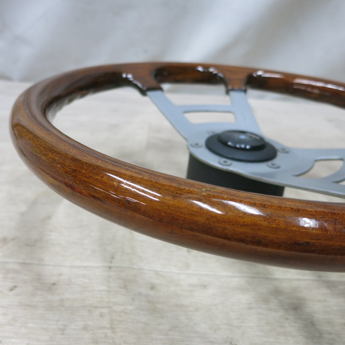 Ferrero　ウッド ステアリング　希少？ 送料無料] ◇フェレロ ウッドステアリング ハンドル本体 クラシック