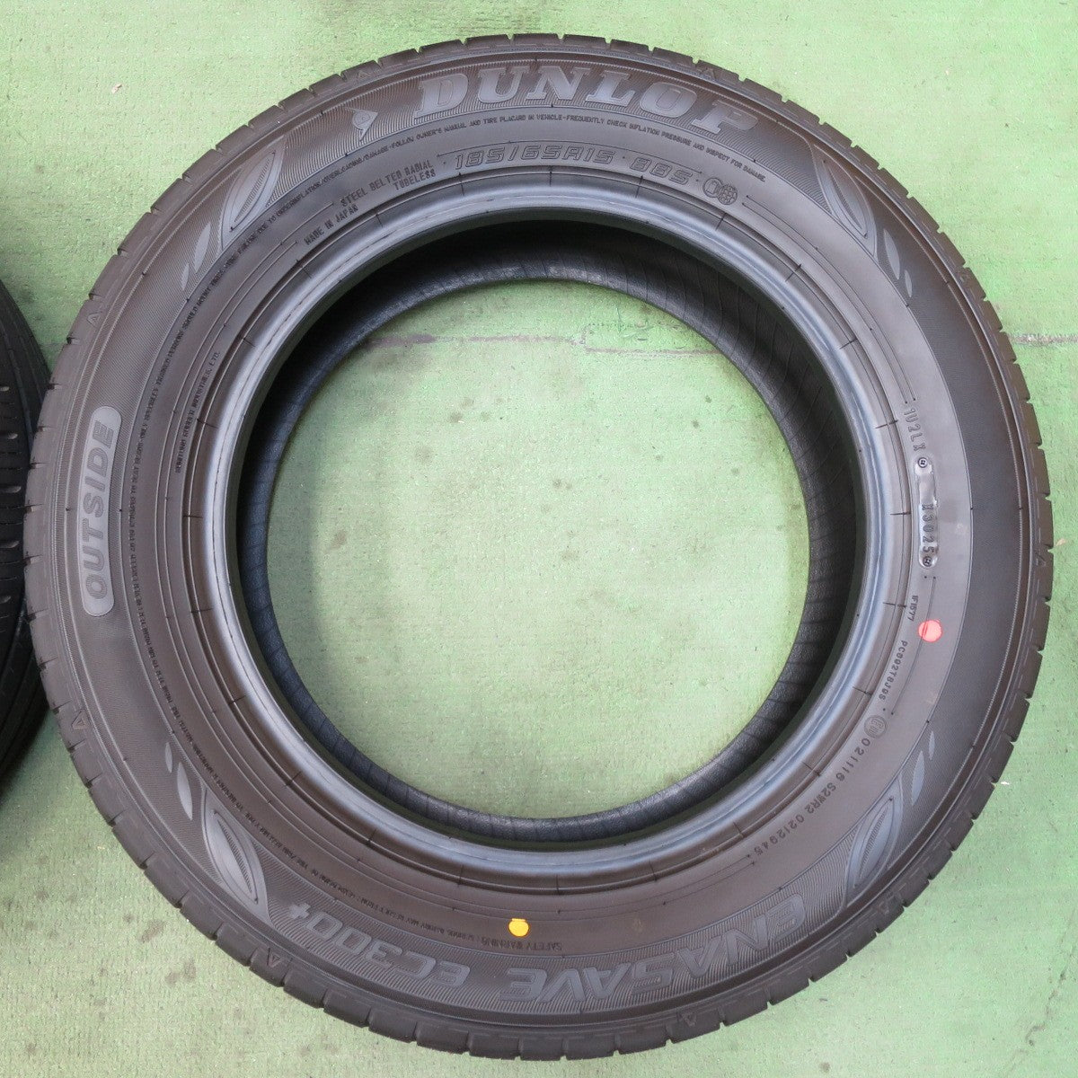 新車外し！25年★185/65R15 ダンロップ エナセーブ EC300+ タイヤ 15インチ アクア シエンタ フィット フリード カローラ 等★5091109イノタ