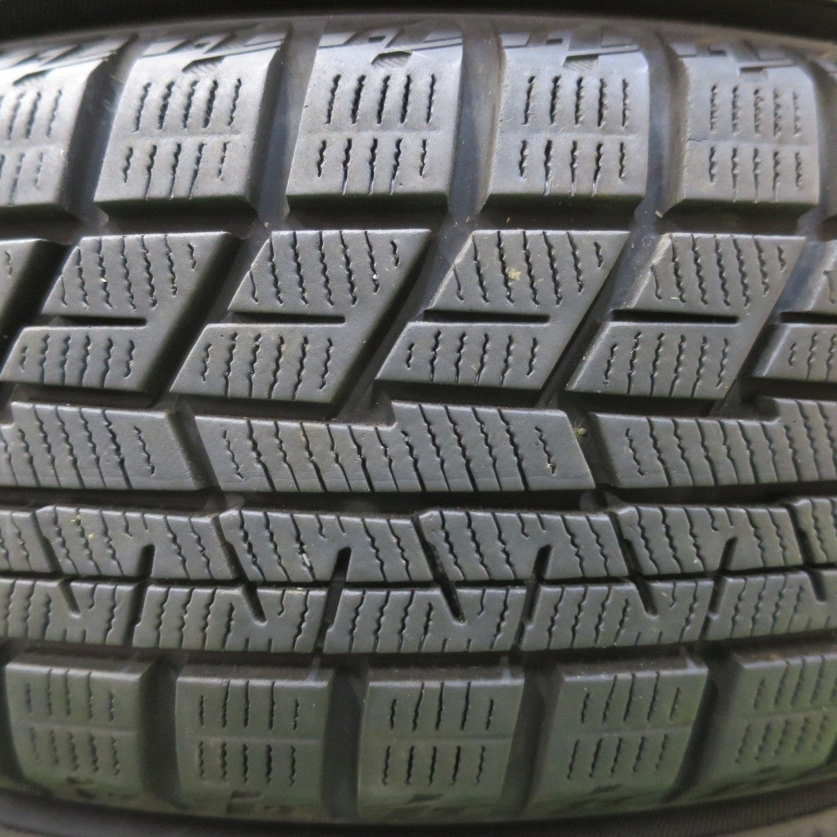 バリ溝！9.5分★スタッドレス 155/65R14 ヨコハマ アイスガード iG60 SX 社外 アルミ 14インチ PCD100 114.3/4H マルチ★5013118イス