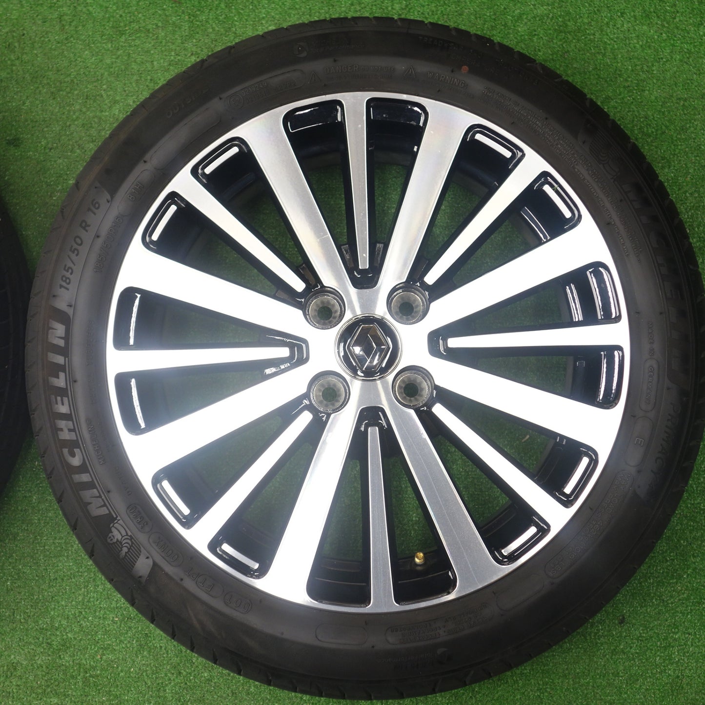 バリ溝！8.5分★ルノー トゥインゴ インテンス 純正 185/50R16 205/45R16 ミシュラン プライマシー4 16インチ PCD100/4H★6013102KTノ