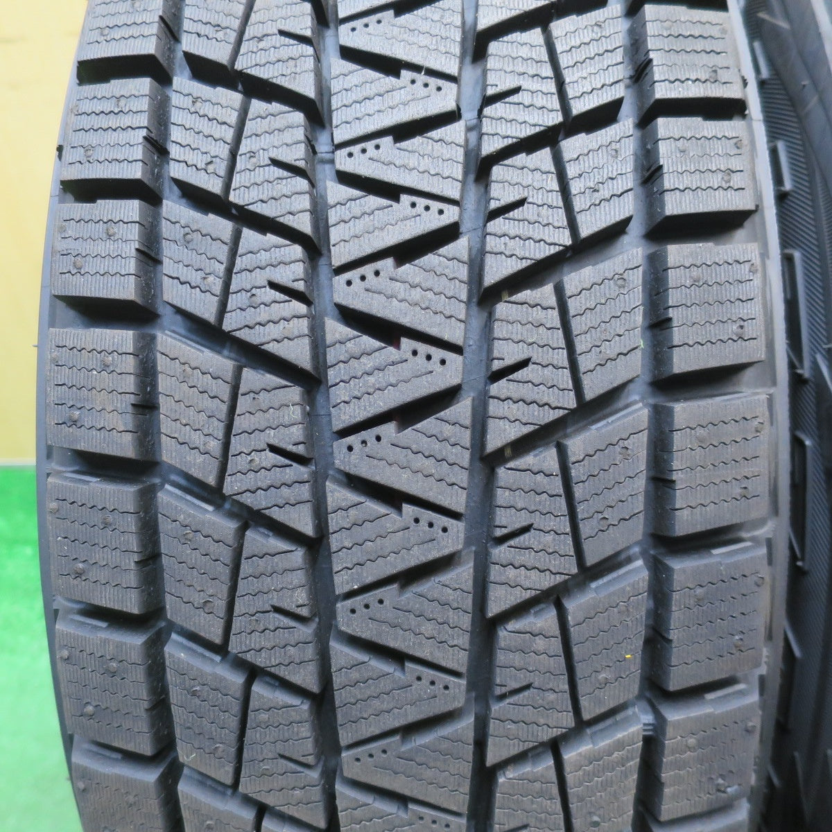 ほぼ未使用！24年★フォレスター 等 215/65R16 スタッドレス ブリヂストン ブリザック DM-V1 WB 社外 アルミ 16インチ PCD100/5H★6021905NJス
