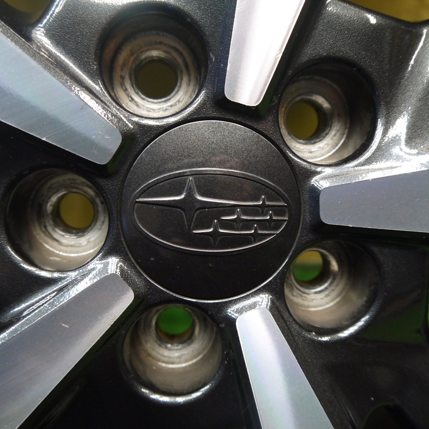 [送料無料] バリ溝！23年！キレイ！8.5分★スバル インプレッサ スポーツ 純正 225/50R18 ピレリ POWERGY パワジー 18インチ PCD100/5H★5040706Hノ