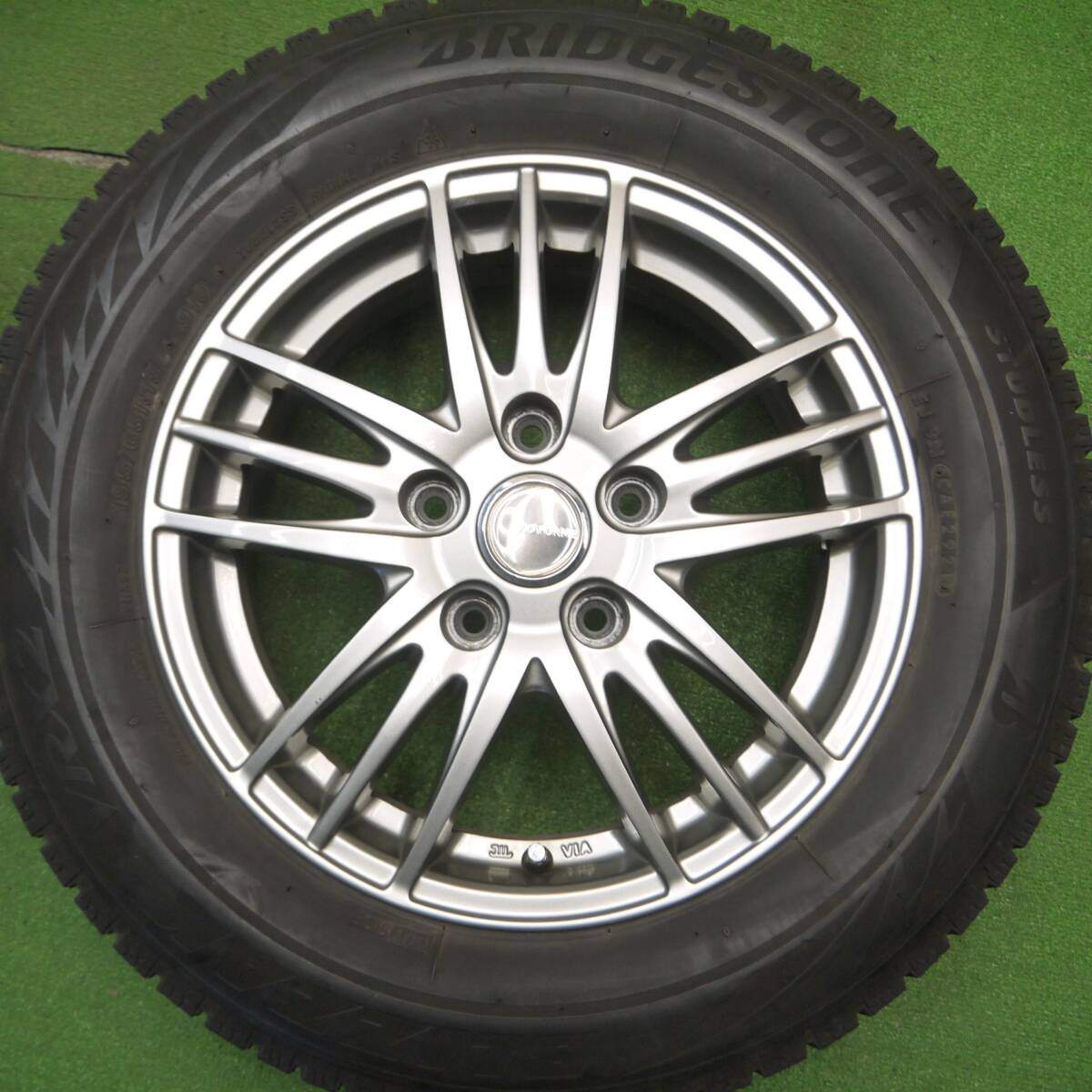 キレイ！21年★スタッドレス 195/65R15 ブリヂストン ブリザック VRX2 ECO FORME エコフォルム 15インチ PCD114.3/5H★5011408Hス