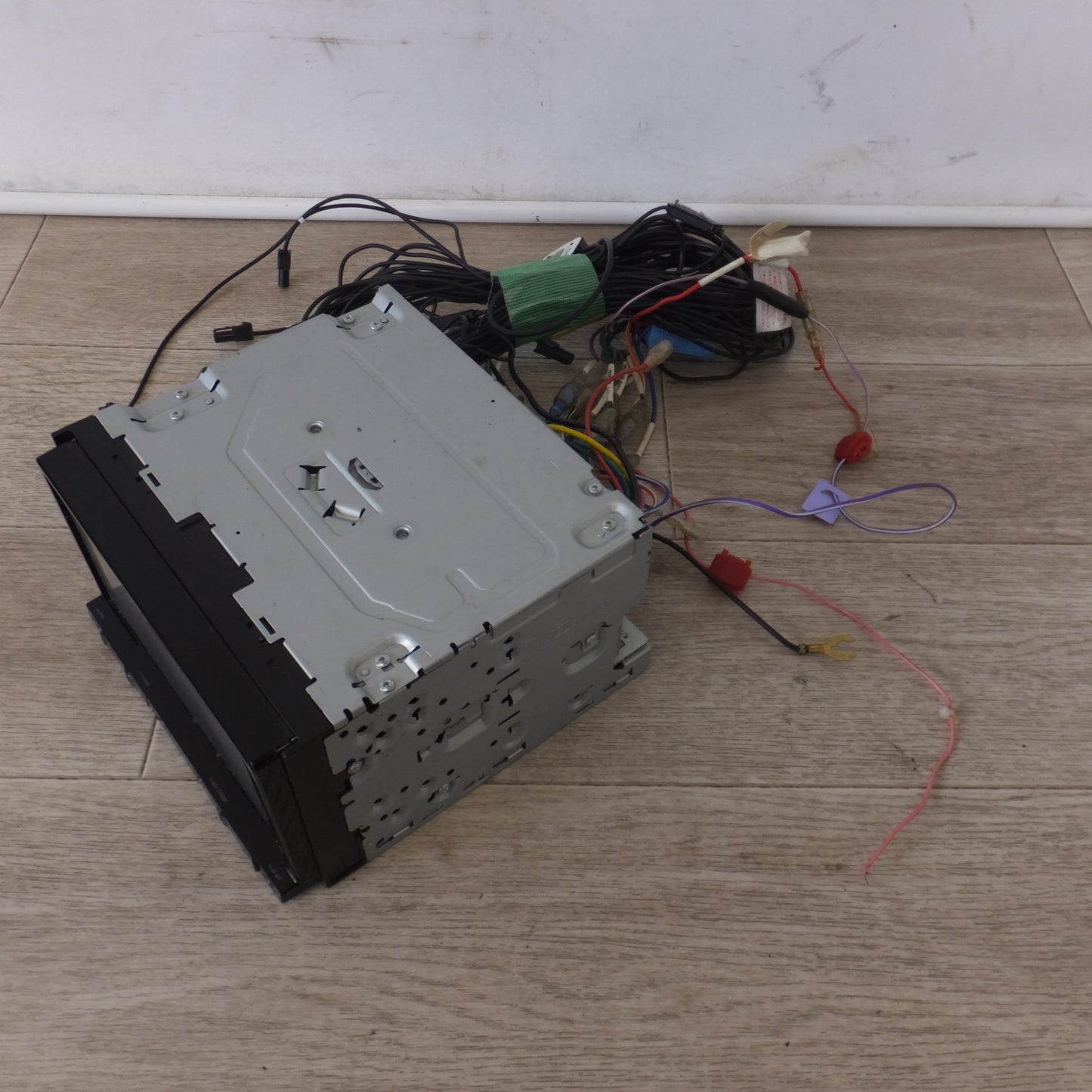 [送料無料] ★カロッツェリア carrozzeria AV一体型メモリーナビゲーション 楽ナビ AVIC-RZ77(11)★
