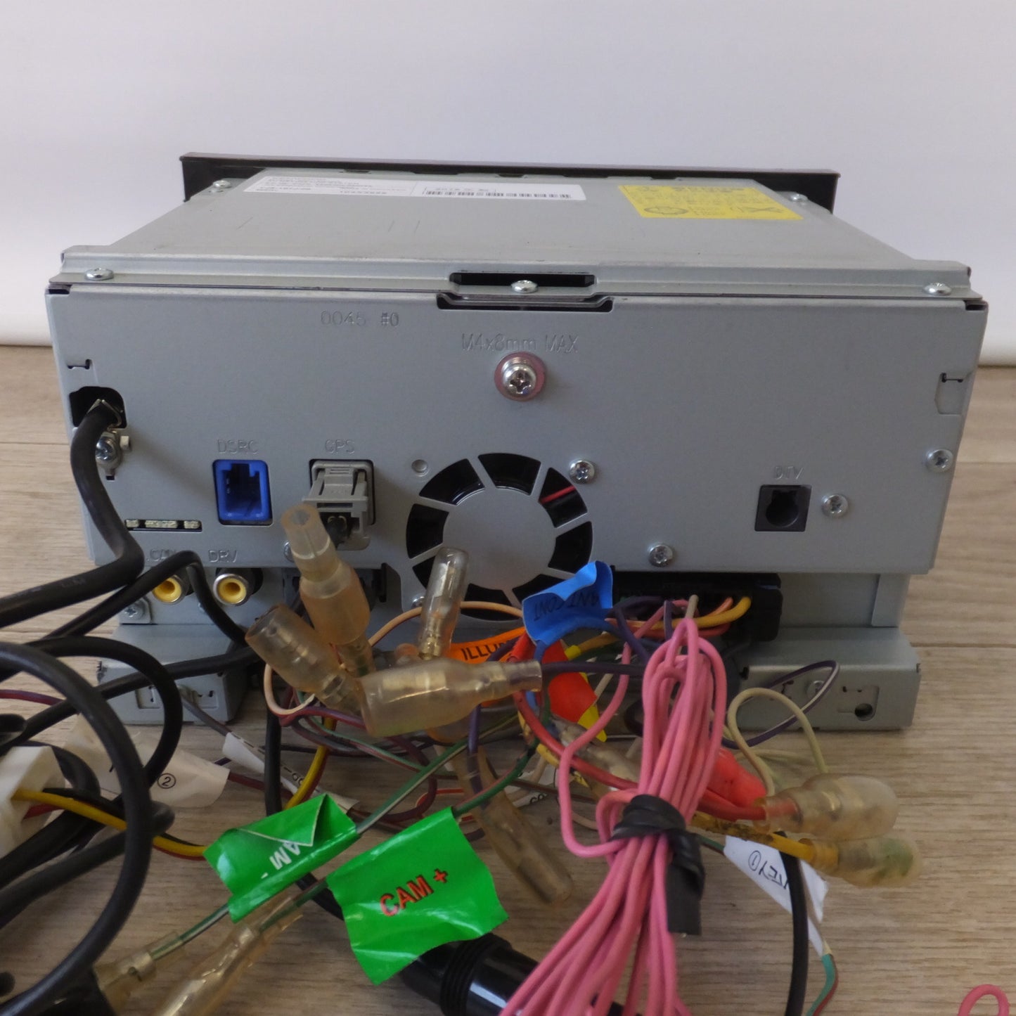 [送料無料] ★ケンウッド KENWOOD メモリーナビゲーション MDV-D305W(9★