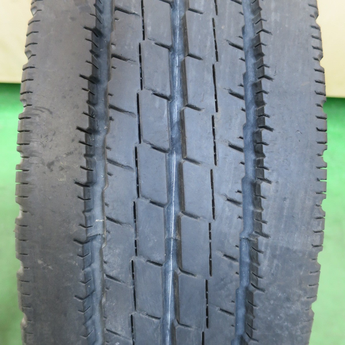 1本価格★トラック タイヤ 205/85R16 117/115N トーヨー デルベックス M134 DELVEX 16インチ★5041604イノタ