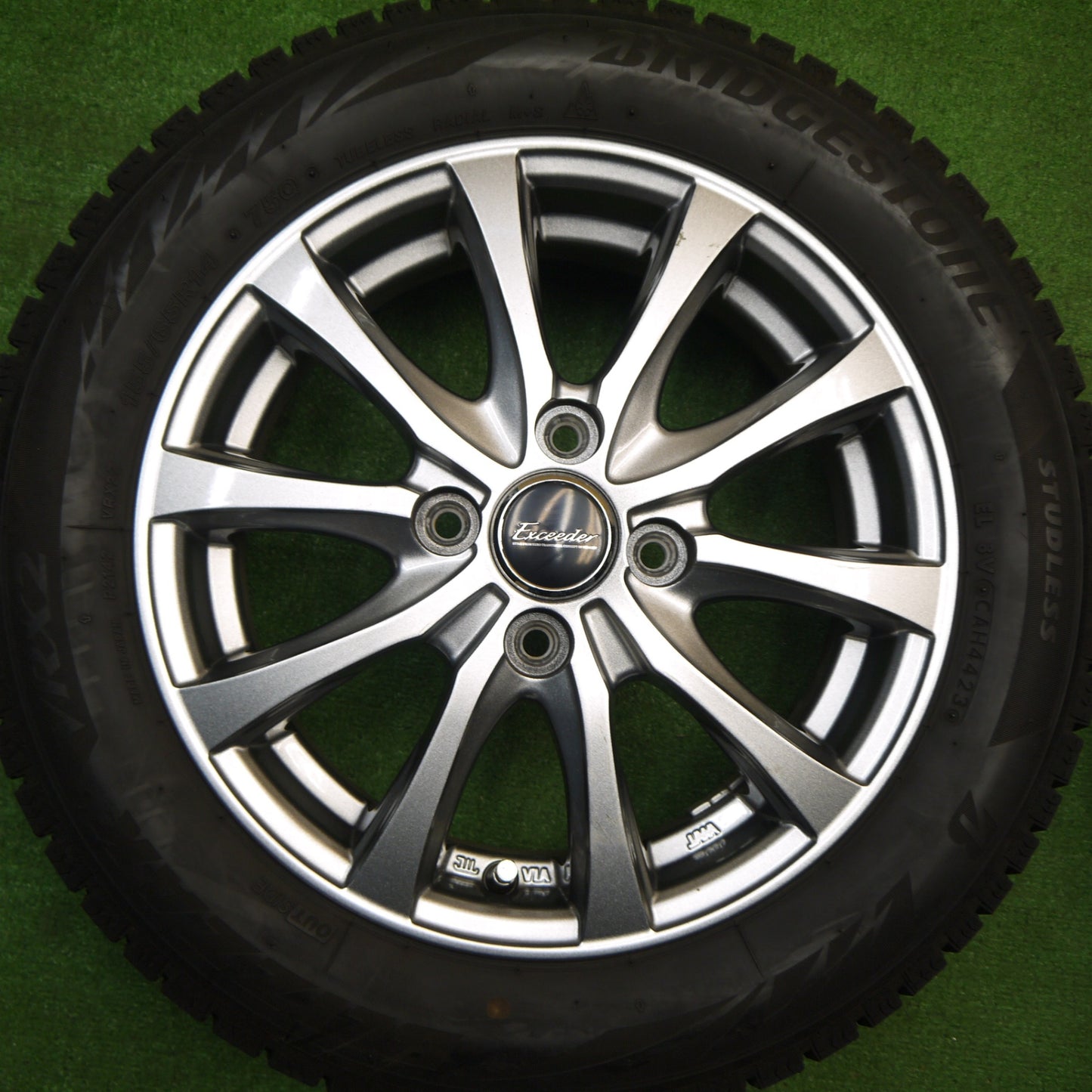 バリ溝！23年！キレイ！ほぼ10分★スタッドレス 155/65R14 ブリヂストン ブリザック VRX2 Exceeder エクシーダー 14インチ PCD100/4H★5112606Hス