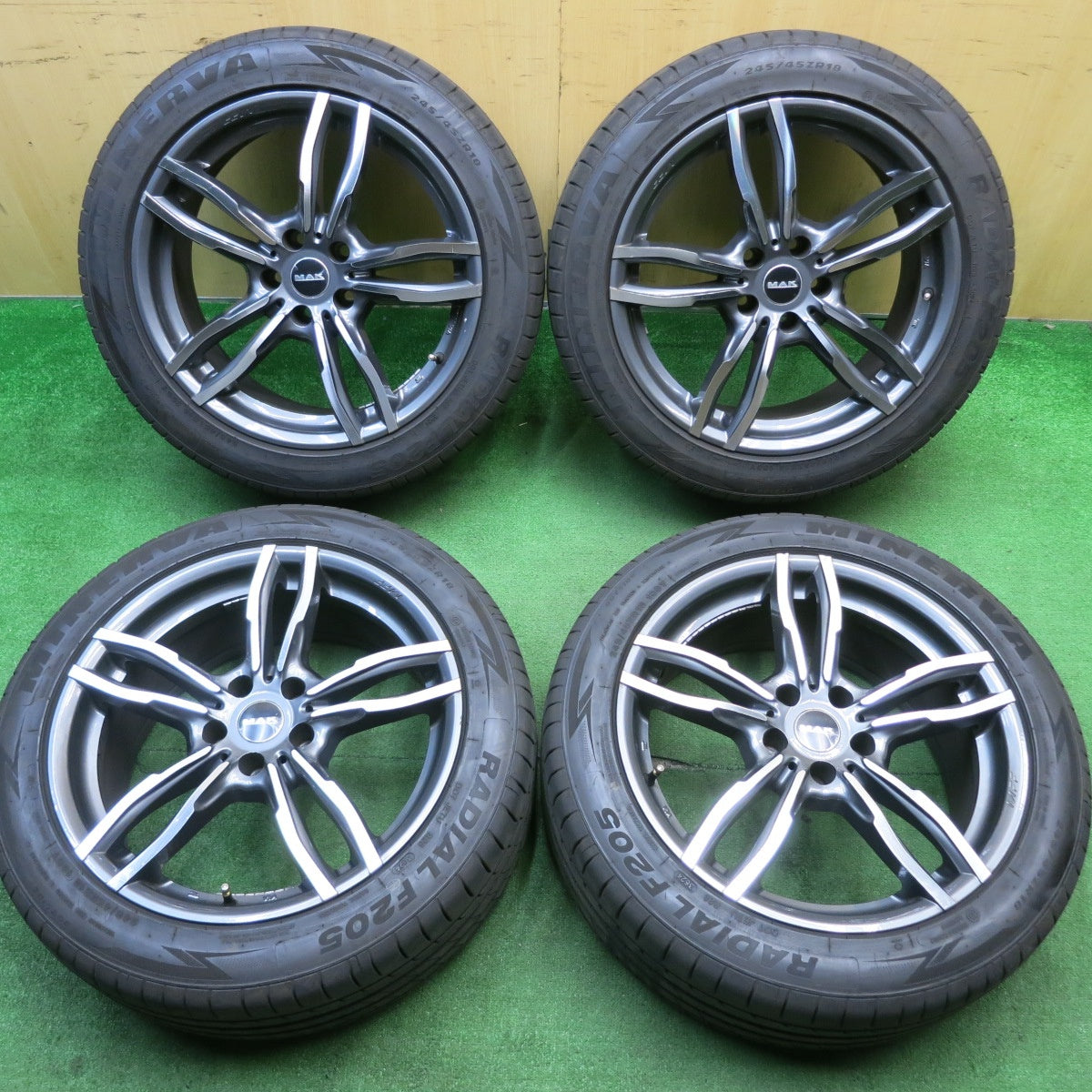 バリ溝！24年！9分★BMW 等 MAK LUFT FF 245/45R18 ミネルバ ラジアル F205 18インチ PCD112/5H★5042202TNノ