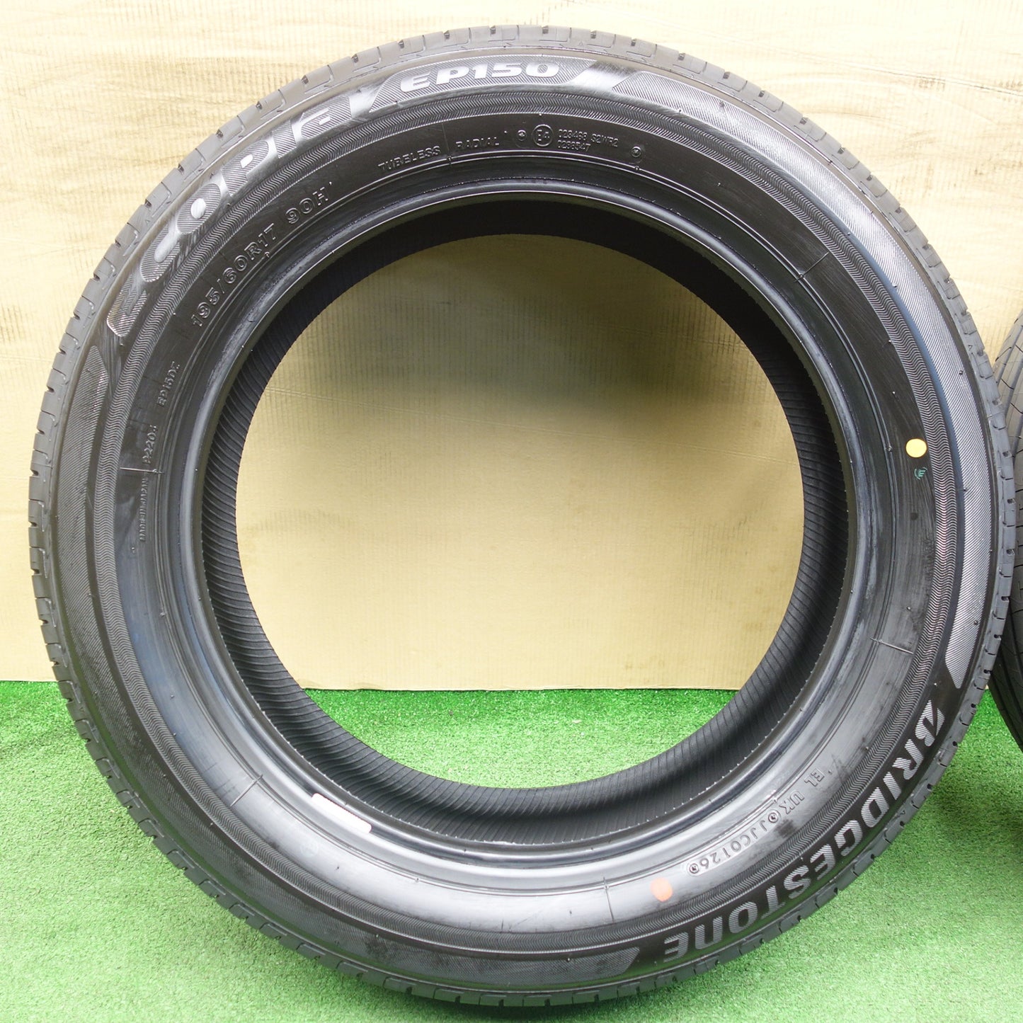 新車外し！26年★195/60R17 ブリヂストン エコピア EP150 タイヤ 17インチ ライズ ロッキー 60系 プリウス 等★6031304KTノタ