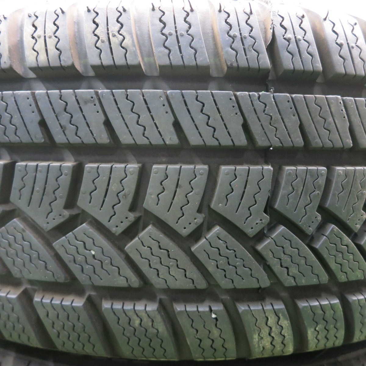 *送料無料* バリ溝！21年！ほぼ10分★トヨタ bB 純正 ENKEI 185/55R15 スタッドレス ハイフライ Win-turi 212 エンケイ 15インチ PCD100/4H★4052703HAス