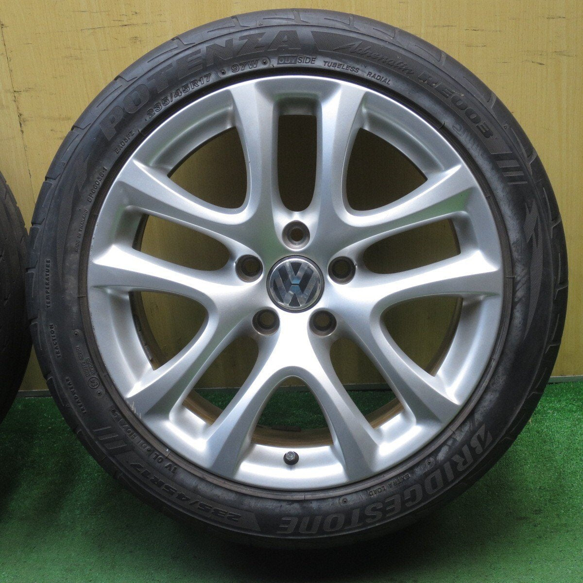 4本価格★ワーゲン シロッコ 純正 235/45R17 ブリヂストン ポテンザ RE003 17インチ PCD112/5H★5071103NJノ