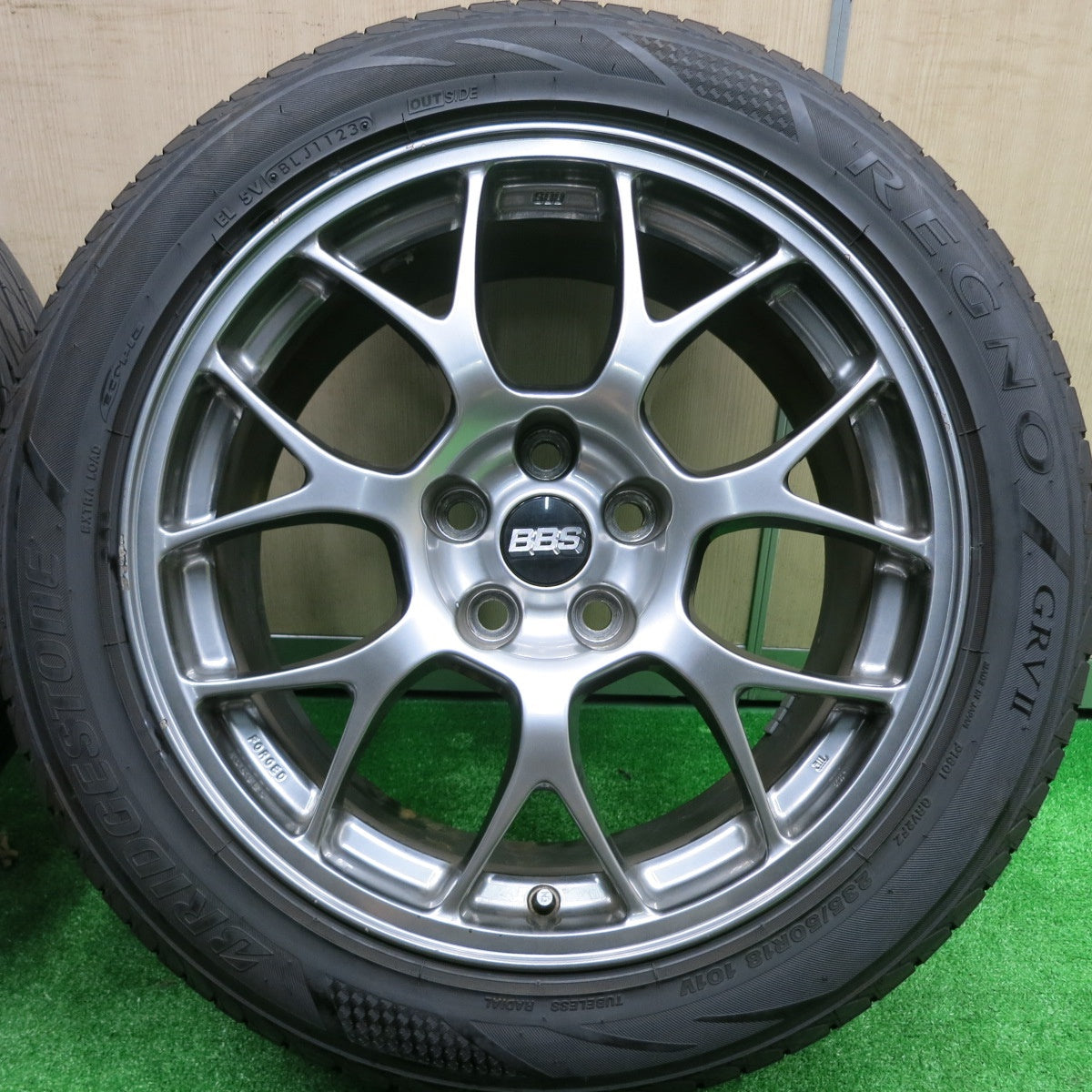 [送料無料] バリ溝！23年！9.5分★三菱 ランエボX 純正 BBS RG406 鍛造 235/50R18 ブリヂストン レグノ GRV2 18インチ PCD114.3/5H★4091404HAノ