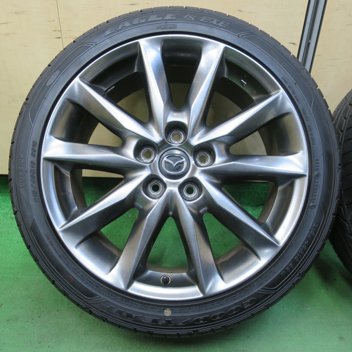 バリ溝！24年！キレイ！9.5分以上★マツダ アクセラ 純正 215/45R18 グッドイヤー イーグル LS EXE 18インチ PCD114.3/5H★5070307イノ