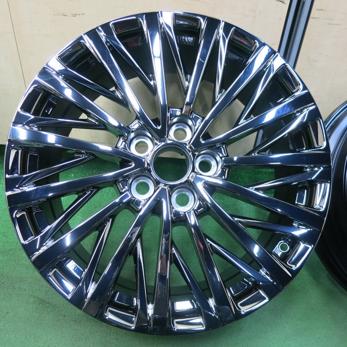 [送料無料] 新車外し★レクサス LM エクゼクティブ スパッタリング 純正 ホイール 19インチ 19×7J PCD120/5H★5031202SYホ
