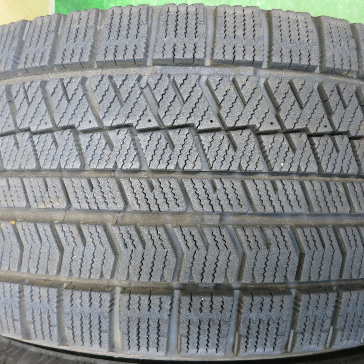 バリ溝！22年！9分★フォレスター XV 等 225/55R17 スタッドレス ブリヂストン ブリザック VRX2 Laffite ラフィット 17インチ PCD100/5H★6011101HAス