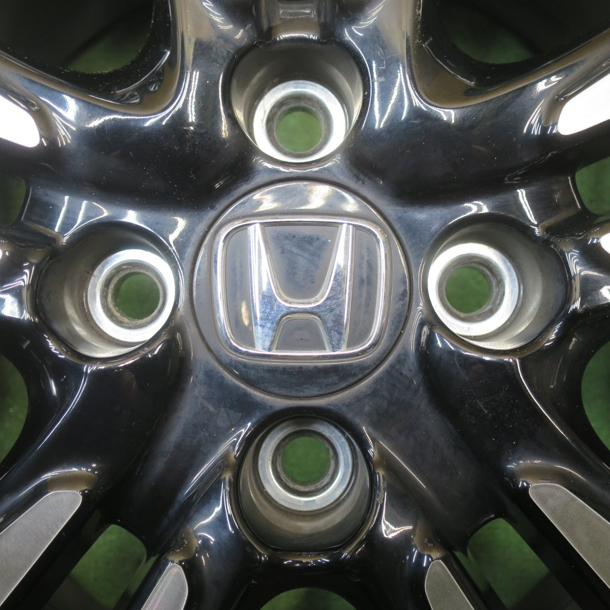 4本価格★ホンダ GP7 フィット シャトル 純正 185/60R15 ヨコハマ ブルーアース E50 E50J 15インチ PCD100/4H★6040801NJノ