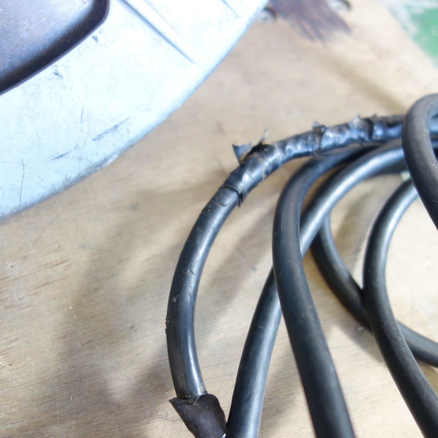 [送料無料] ☆日立 電気 丸のこ PS-15 電動 工具 切断機 丸ノコ マルノコ 丸鋸☆