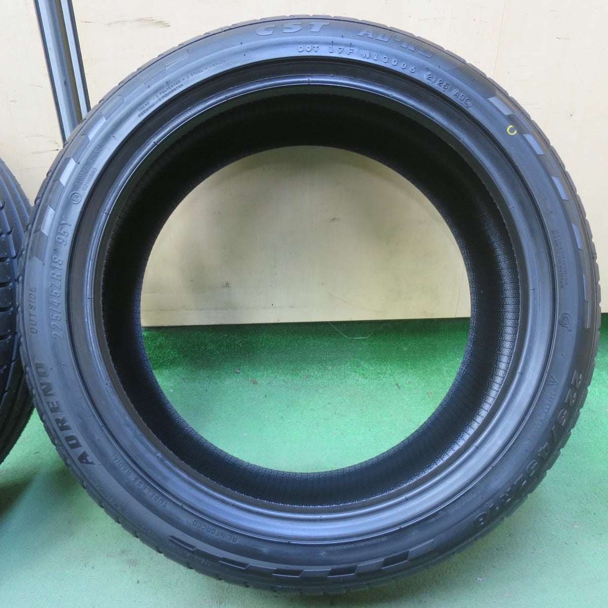 未使用！25年◎225/45R18 ADRENO CST AD-R9 アドレノ タイヤ 18インチ レヴォーグ オデッセイ ヴェゼル カムリ プリウスα クラウン 等◎6092516イノタ