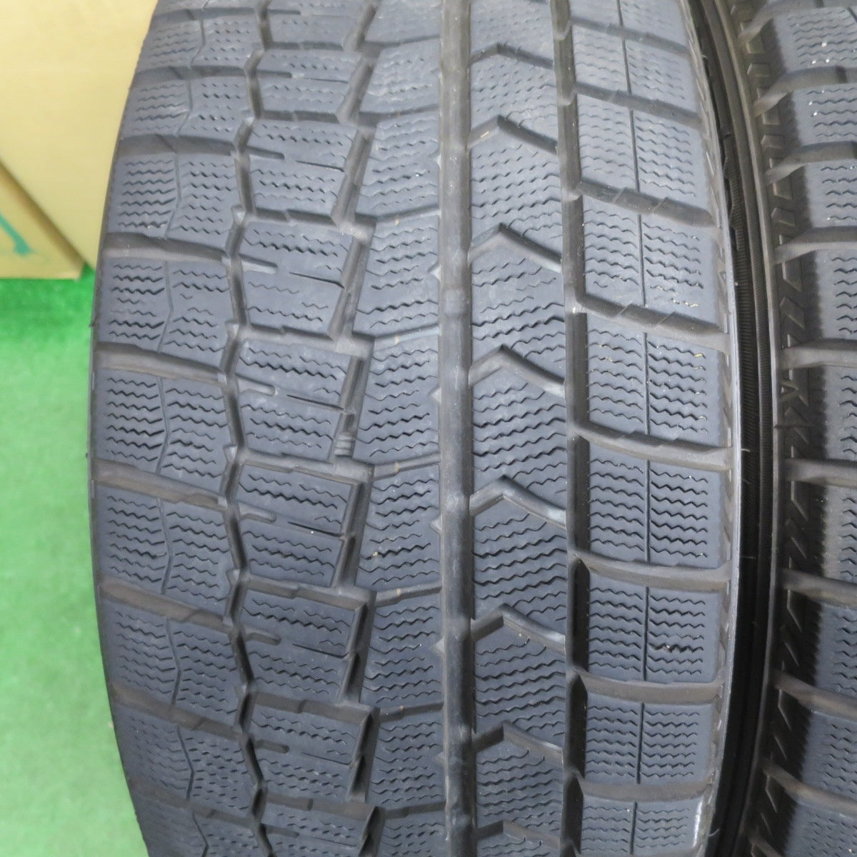バリ溝！22年！キレイ！9.5分★ベンツ 等 AGA Burg 225/45R17 スタッドレス ダンロップ ウインターマックス WM02 17インチ ブルグ PCD112/5H★6030904NKス