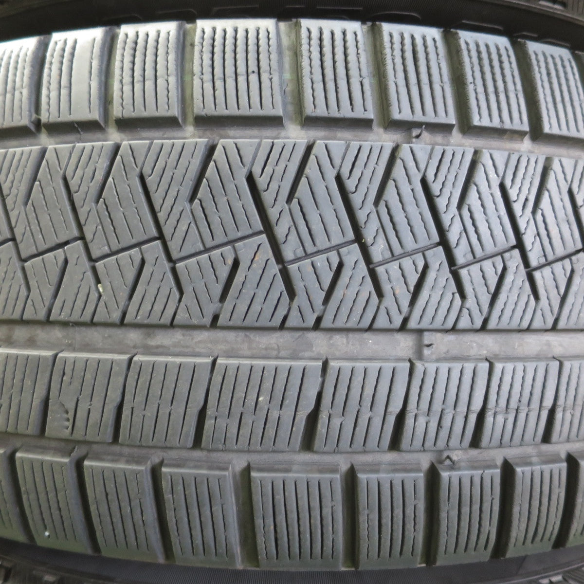 4本価格★スタッドレス 235/50R18 ピレリ アイスアシンメトリコ SCHNEIDER MiD シュナイダー 18インチ PCD114.3/5H★5110809イス