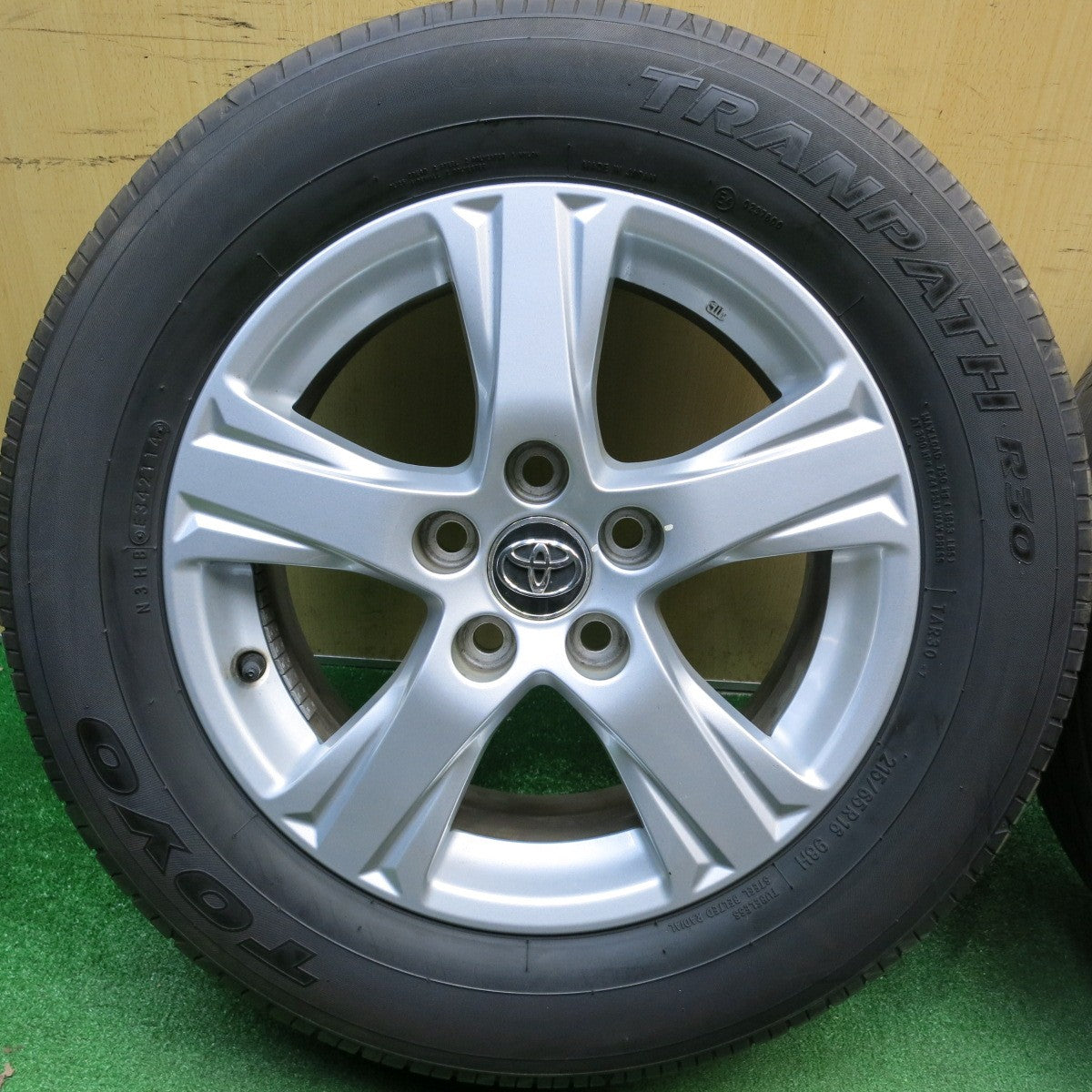 4本価格★トヨタ 30系 アルファード ヴェルファイア 純正 215/65R16 グッドイヤー EfficientGrip トーヨー トランパス R30 16インチ PCD114.3/5H★6012508HAノ