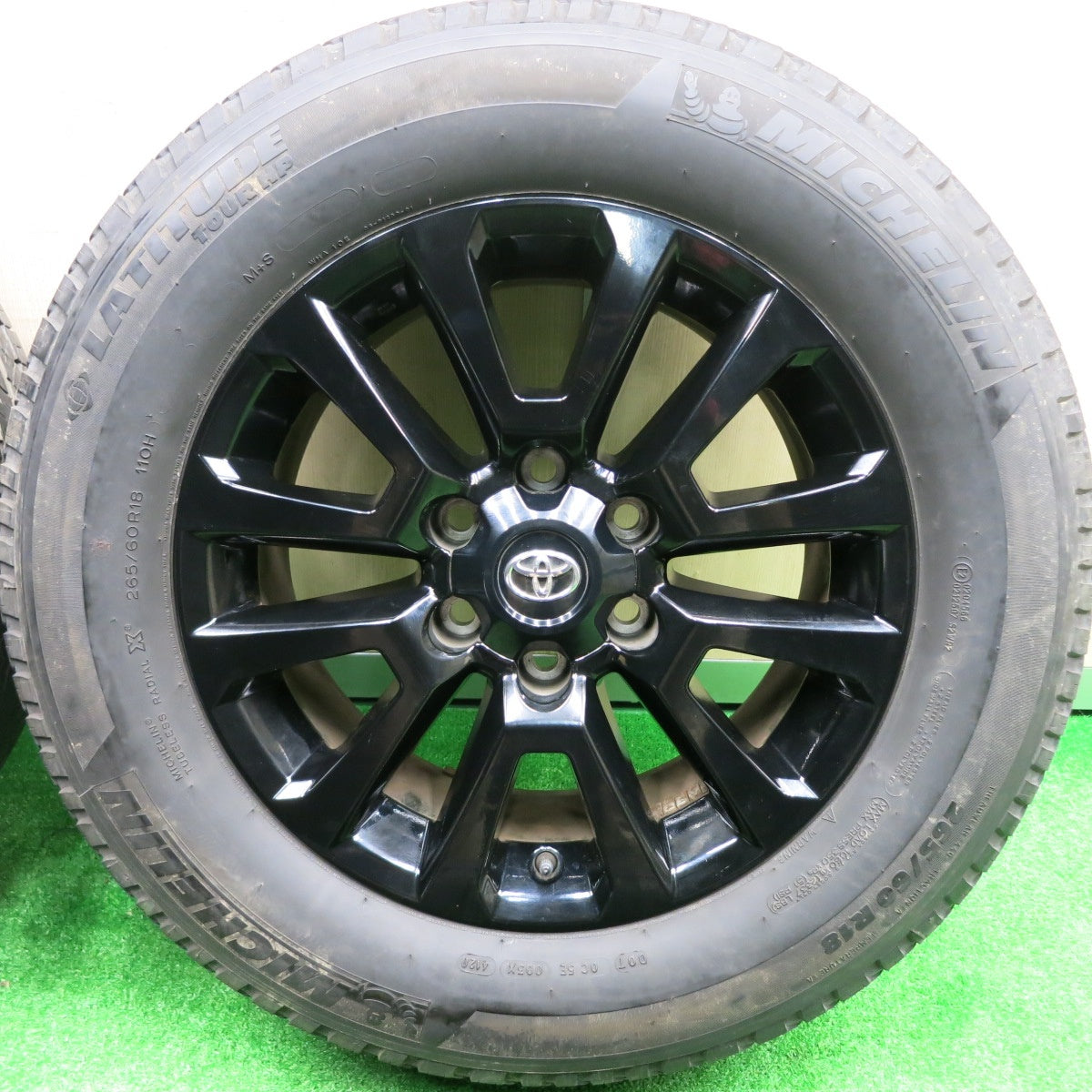 [送料無料] 4本！20年★トヨタ 150系 ランクル プラド ブラックエディション 純正 265/60R18 ミシュラン LATITUDE TOUR HP PCD139.7/6H★4091702HAノ