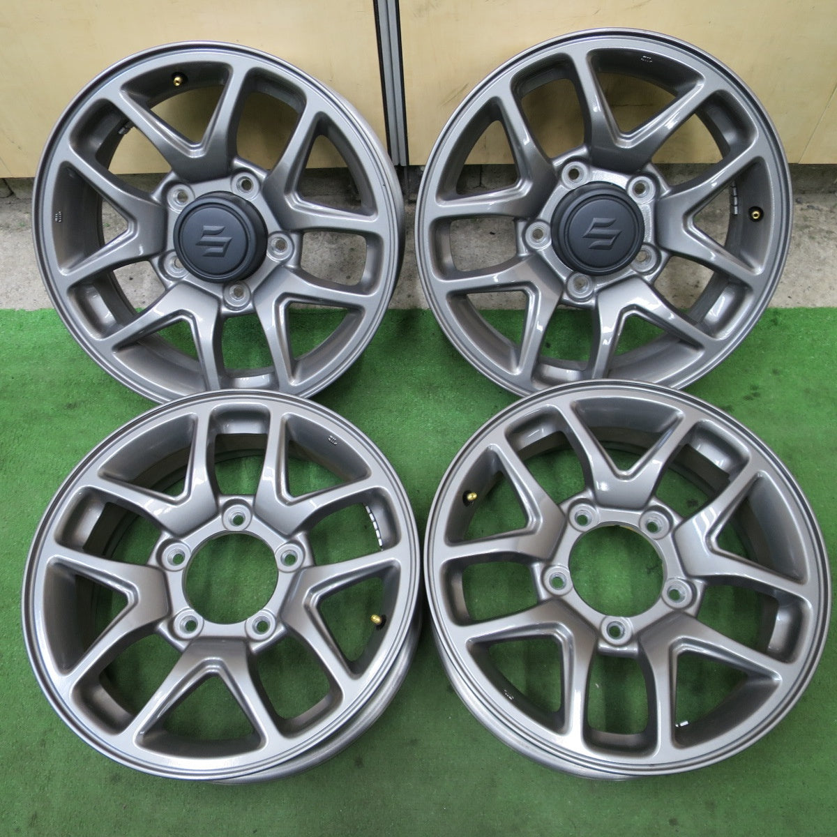 キレイ★スズキ JB64W ジムニー 純正 ENKEI ホイール 16インチ 16×5.5J エンケイ PCD139.7/5H★6050801NGホ