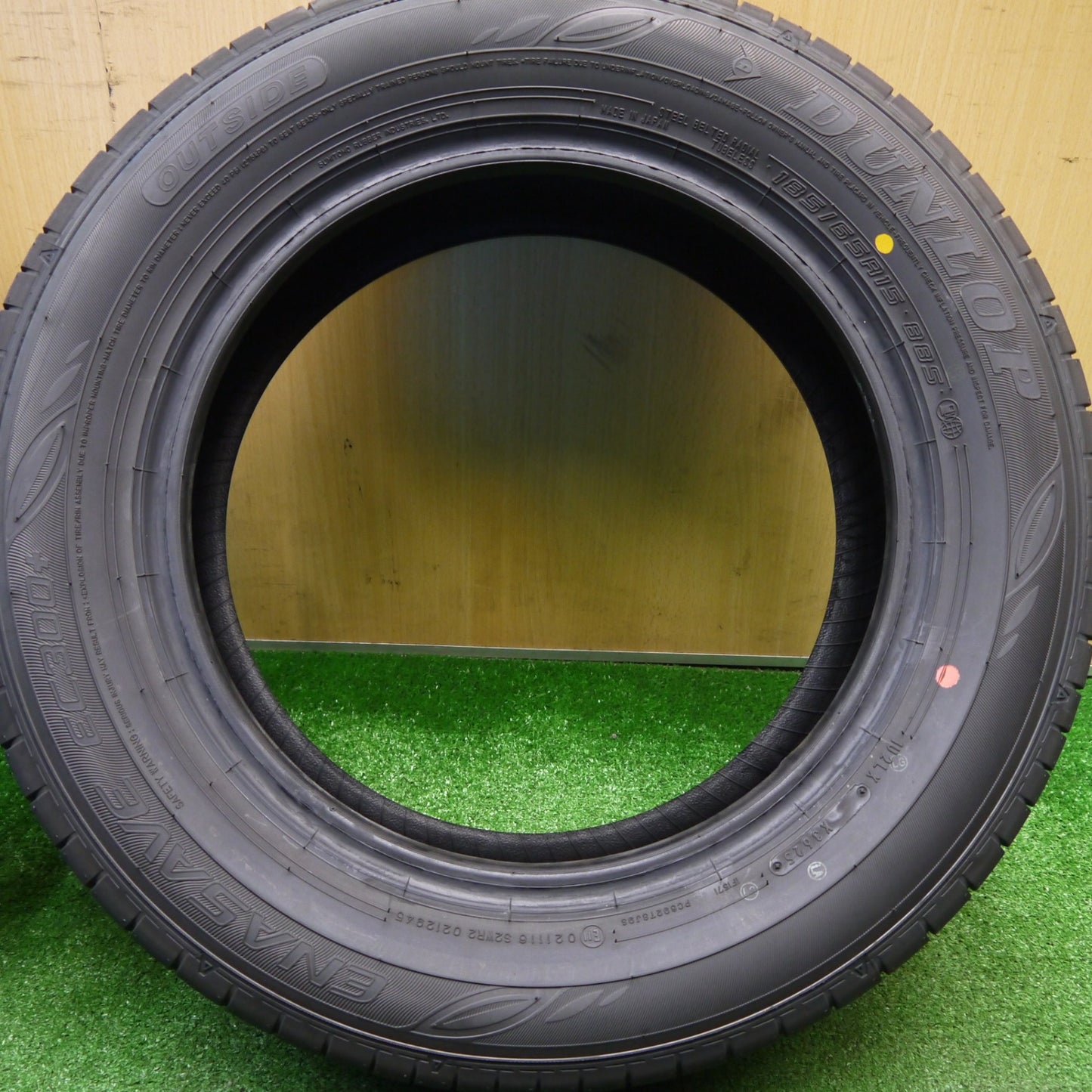 新車外し！25年★185/65R15 ダンロップ エナセーブ EC300+ タイヤ 15インチ アクア フィールダー アクシオ フリード ノート bB 等★5111204Hノタ