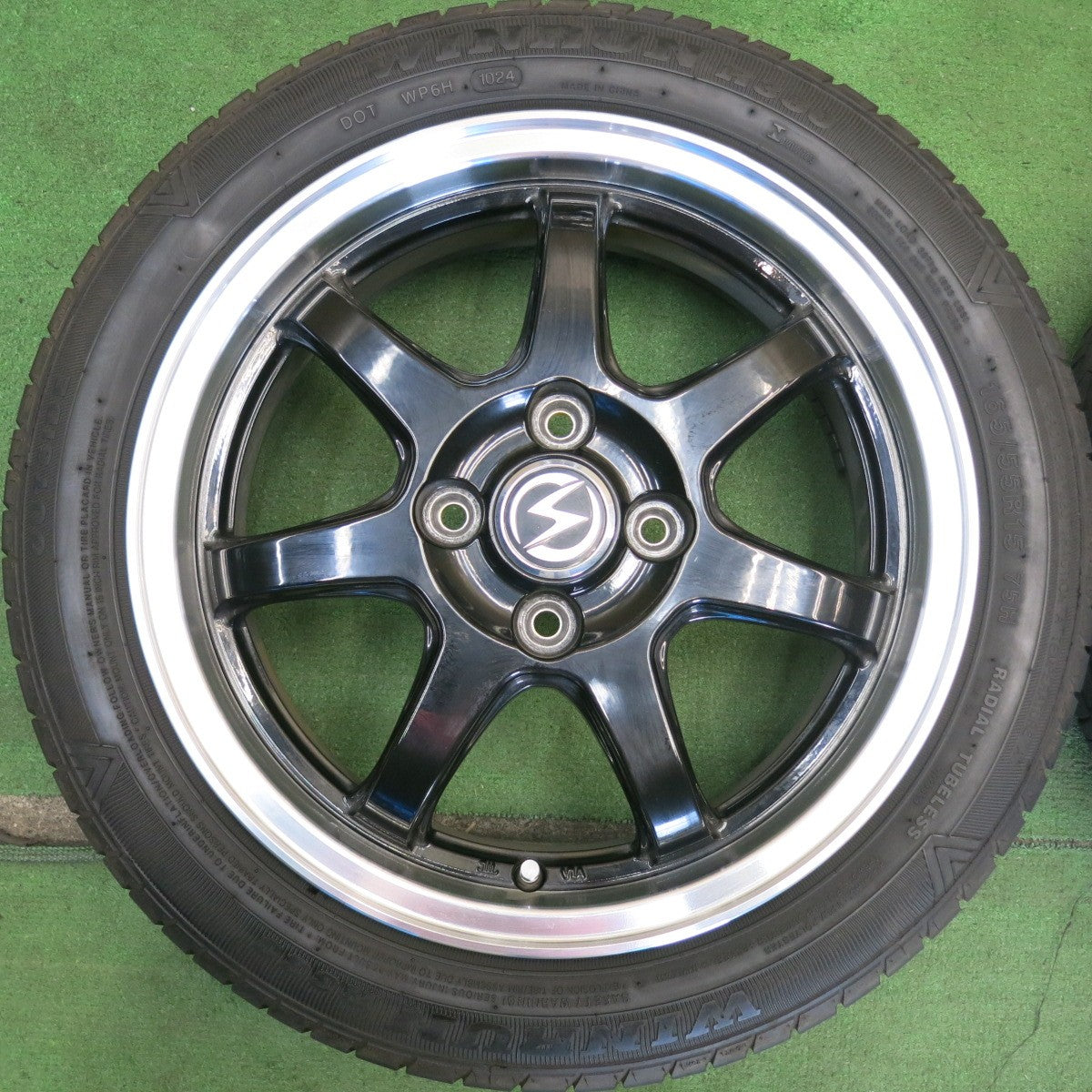 キレイ！24年★165/55R15 ウィンラン R330 S-HOLD 社外 アルミ 15インチ 軽サイズ N-BOX タント 等 PCD100/4H★6060406HAノ