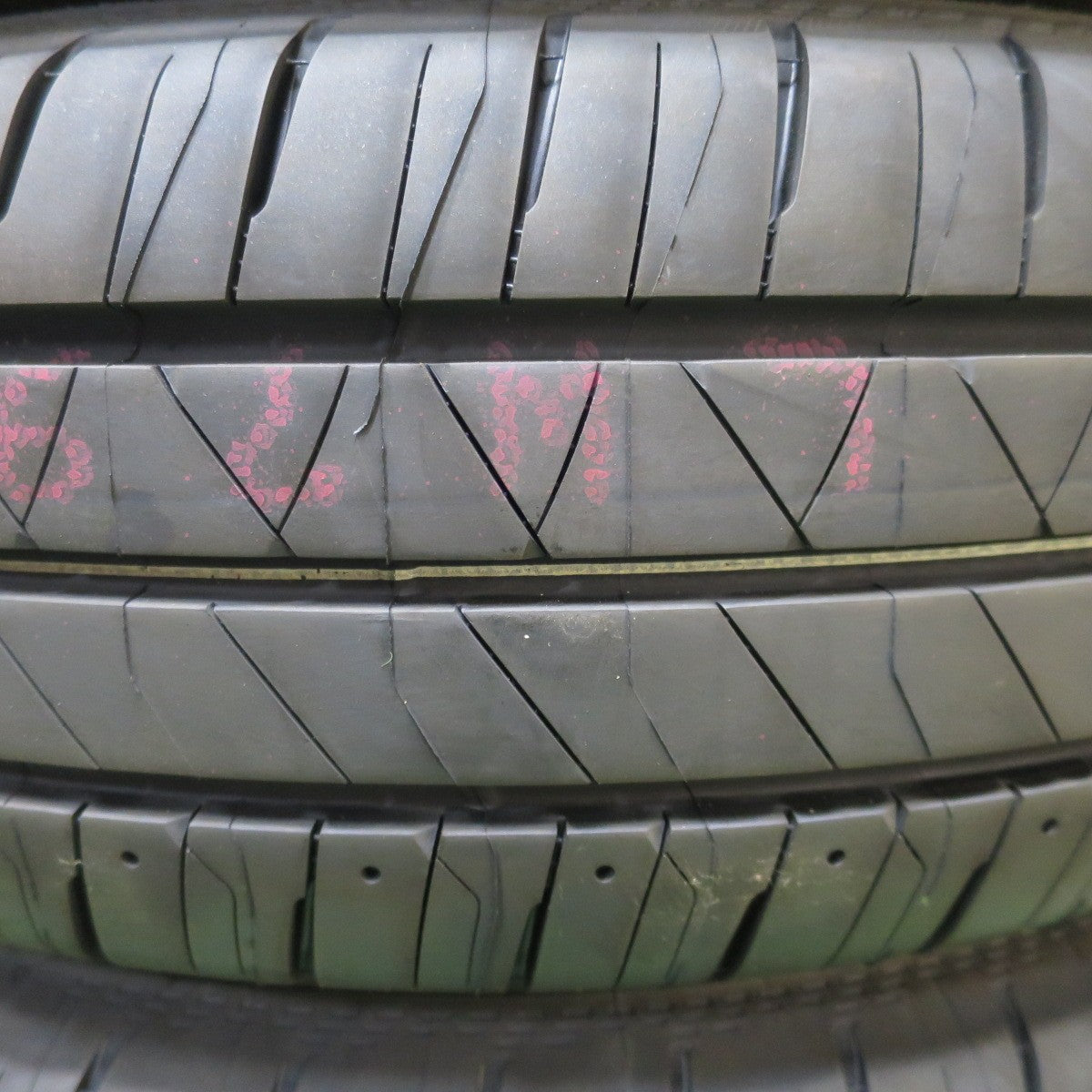 未使用！26年★185/65R15 ブリヂストン FINESSA HB01 フィネッサ タイヤ 15インチ フリード アクア ヤリス クロス ヴィッツ オーラ ノート シエンタ 等★6032301NGノタ