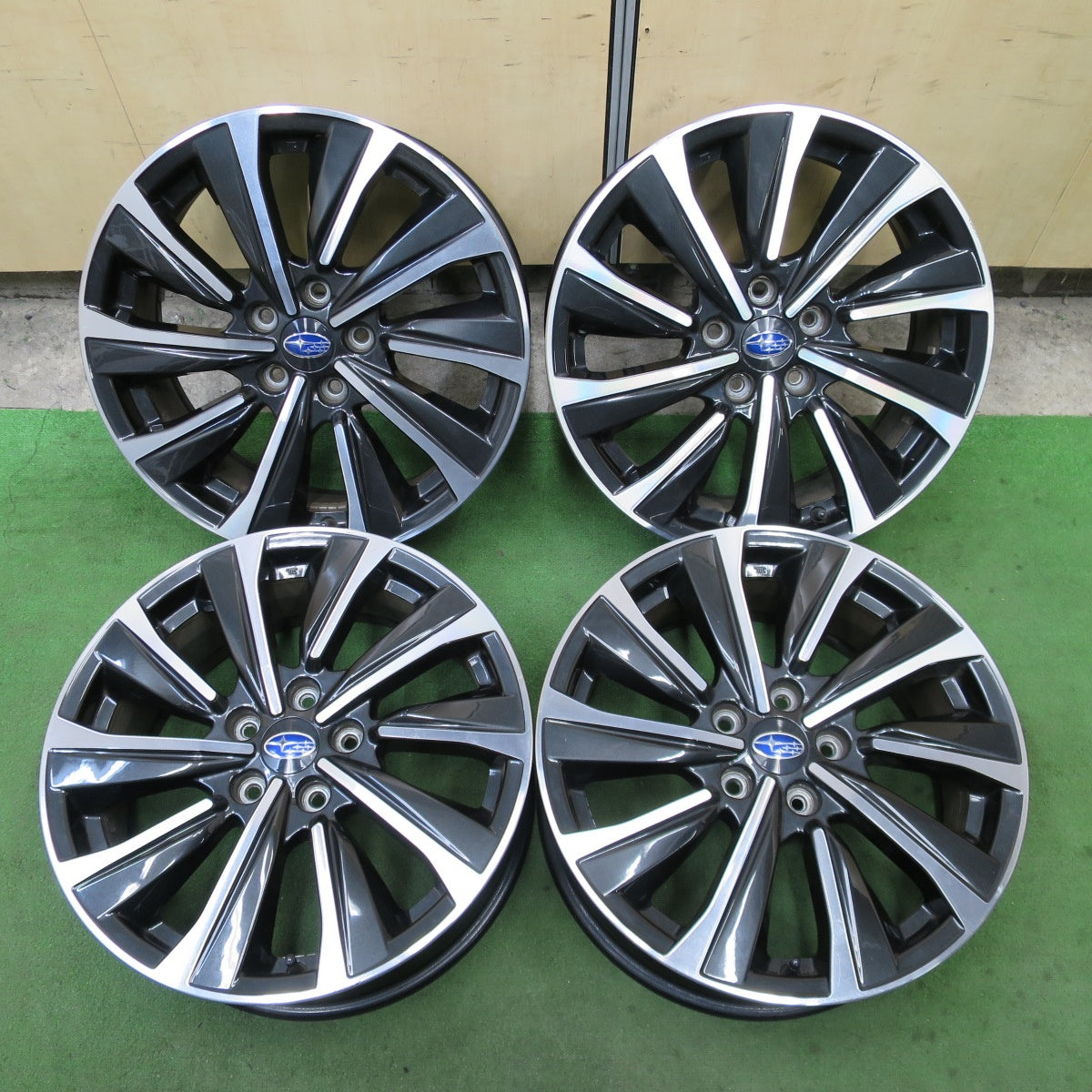 4本価格★スバル VN5 レヴォーグ STI スポーツ 純正 ホイール 18インチ 18×7.5J PCD114.3/5H★6040703NGホ