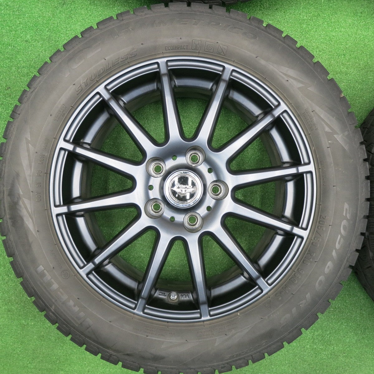 [送料無料] キレイ★スタッドレス 205/60R16 ピレリ アイスアシンメトリコ TEAD テッド 16インチ PCD114.3/5H★4112606TNス