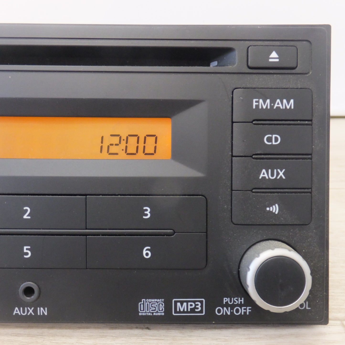 [送料無料] ★HSAE製 日産 純正 カーオーディオ CDプレーヤー HS-C5482 B8185-89950[17-2]★