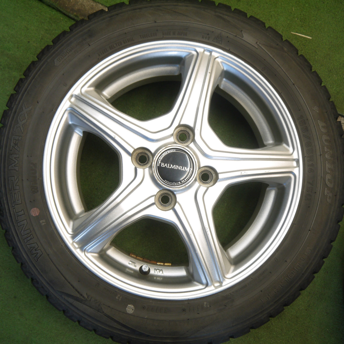 バリ溝！22年！8.5分◎スタッドレス 155/65R14 ダンロップ ウインターマックス WM02 BALMINUM VR5 バルミナ 14インチ PCD100/4H◎6082101Hス