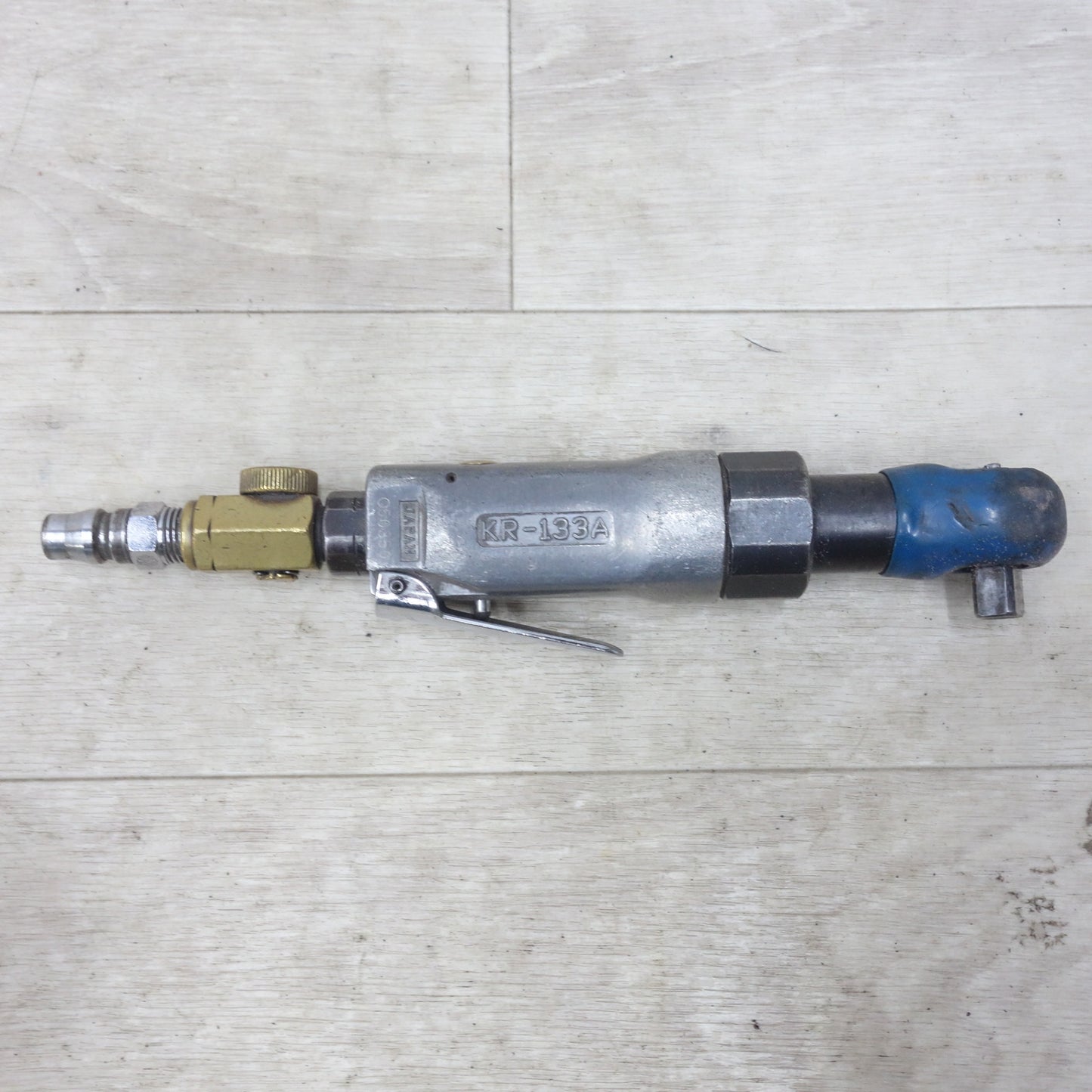 [送料無料] ◆空研 9.5sq エア ラチェット レンチ KR-133A エアー ツール 工具 KUKEN 10mm以下の小ねじ作業 等に◆