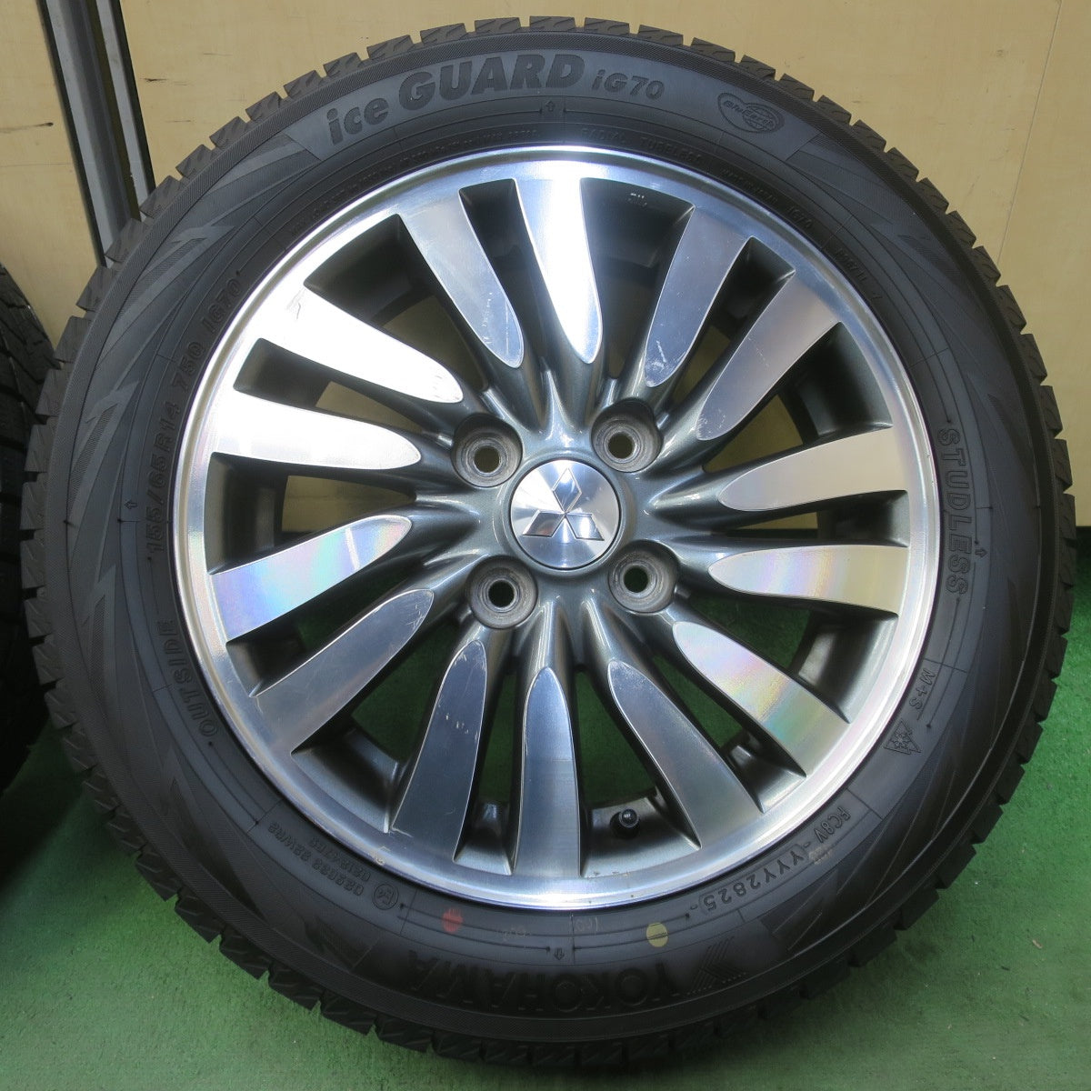 ほぼ未使用！25年◎三菱 デリカ D:2 純正 155/65R14 スタッドレス ヨコハマ アイスガード iG70 14インチ D2 PCD100/4H◎6072203イス