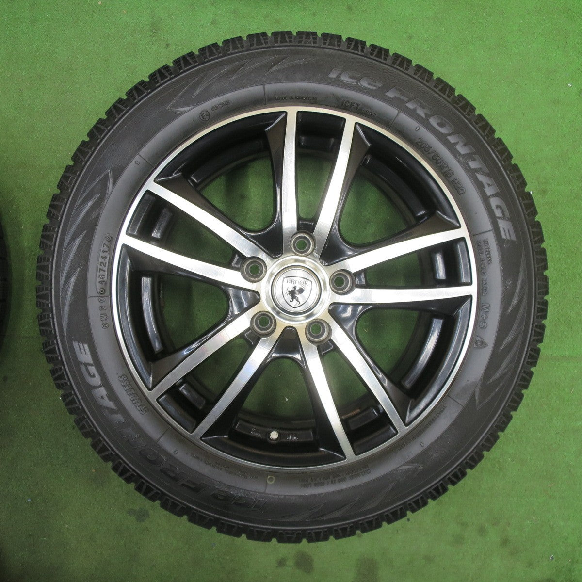 バリ溝！9.5分★スタッドレス 205/60R16 アイスフロンテージ トーヨー製 BROOK ブルック 16インチ PCD114.3/5H★5112209TTス
