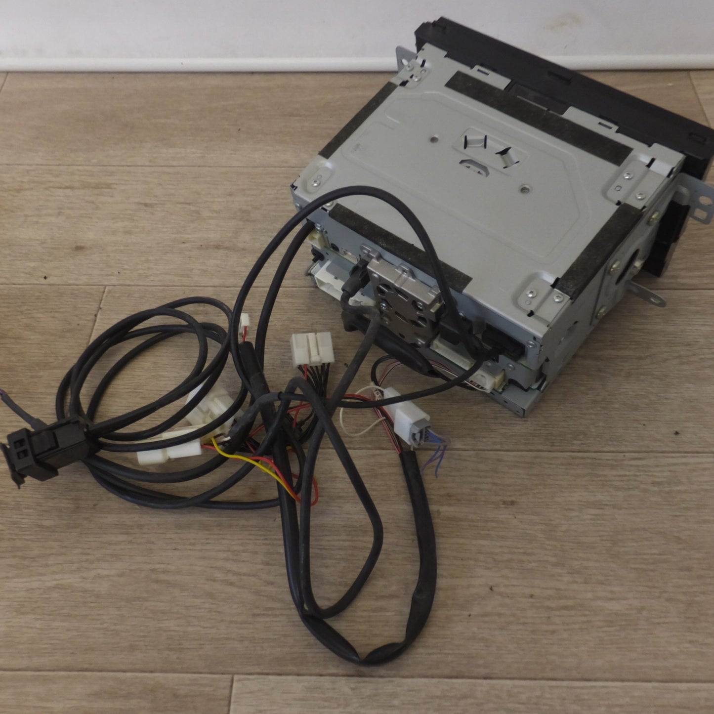 [送料無料] ★パイオニア製 ダイハツ 純正 メモリーナビ NVF-0178ZY 08545-K9114　タント LA600S[18]★