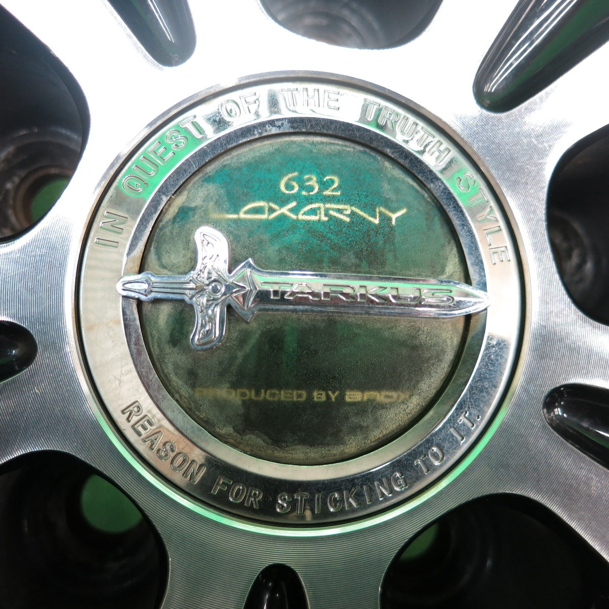 ロクサーニタルカス225/40/R18