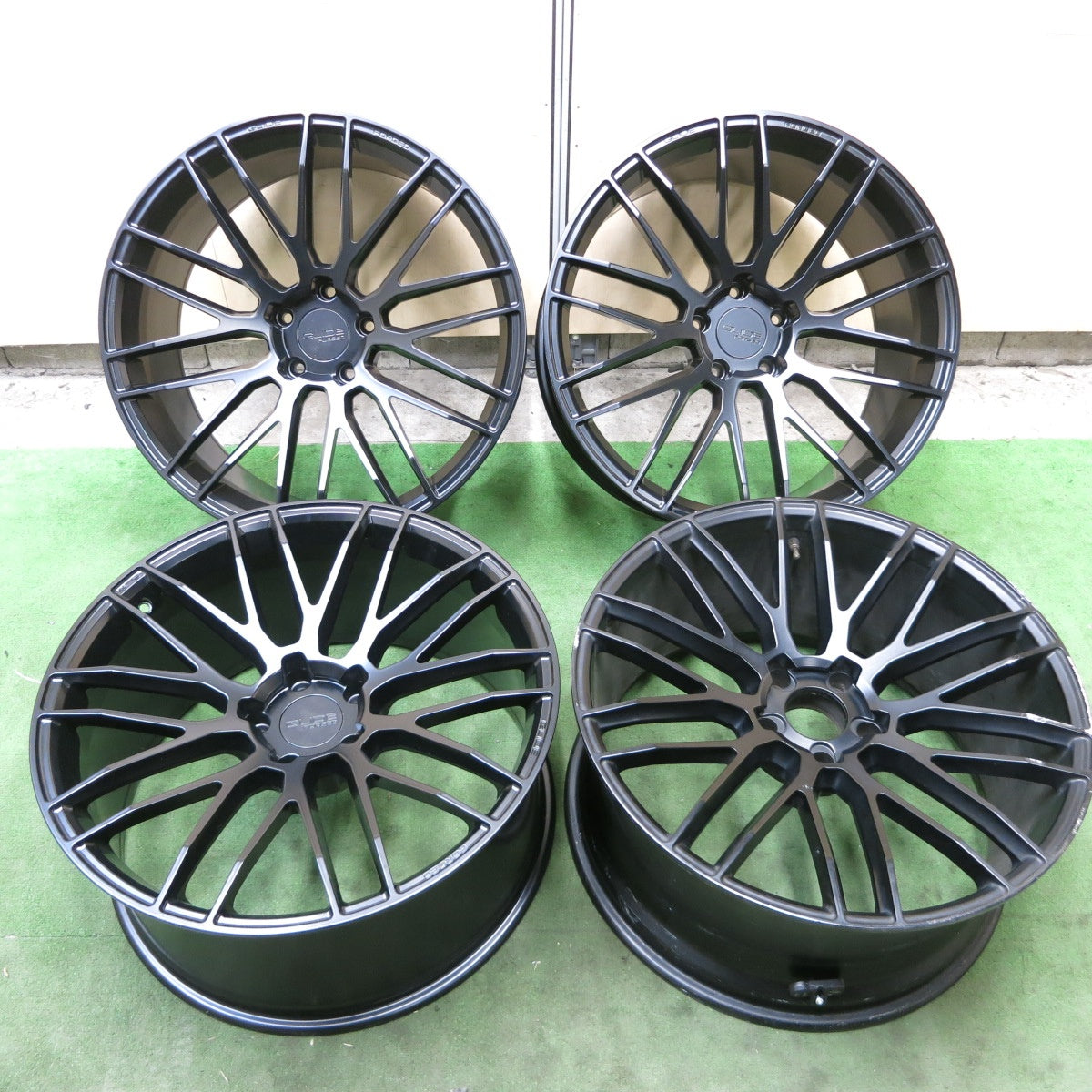 美品★ベンツ 等 GLIDE FORGED 社外 アルミ ホイール 22インチ 22×10.5J PCD130/5H★5110502ナホ