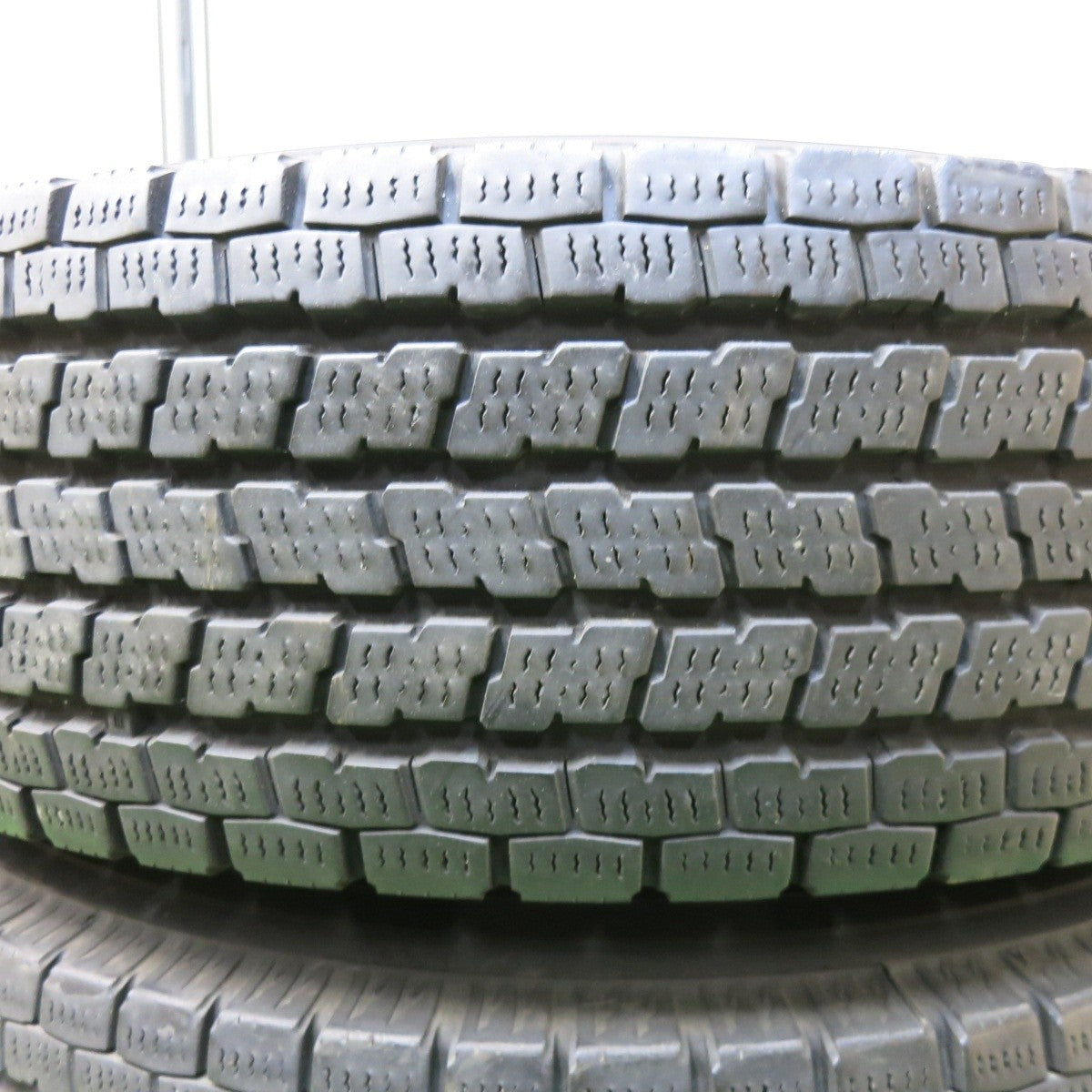 バリ溝！9分★KEELER 195/80R15 107/105L スタッドレス ヨコハマ アイスガード iG91 キーラー 15インチ PCD139.7/6H★5032510SYス