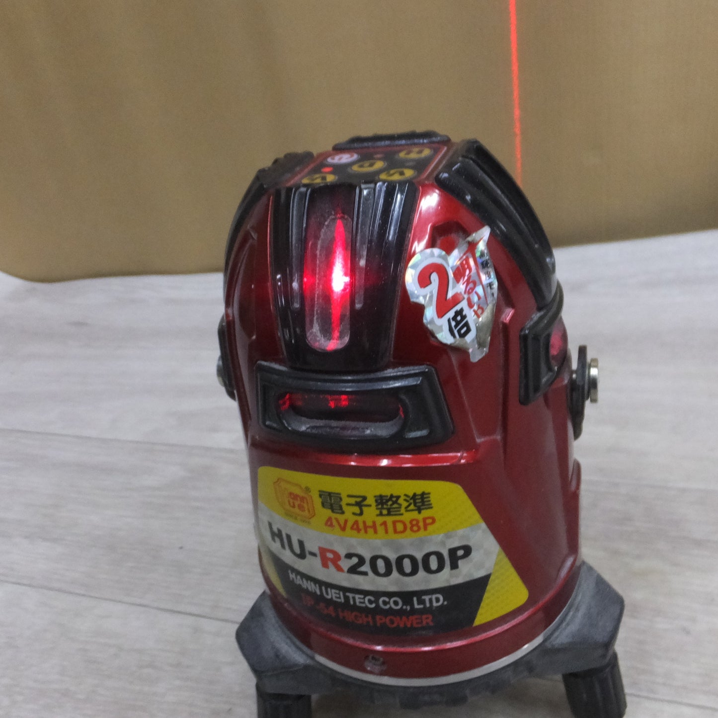 [送料無料] ◆ハンウェイテック レーザー 墨出し器 ドットライン HU-R2000P ケース付き 受光器なし 墨出し機◆