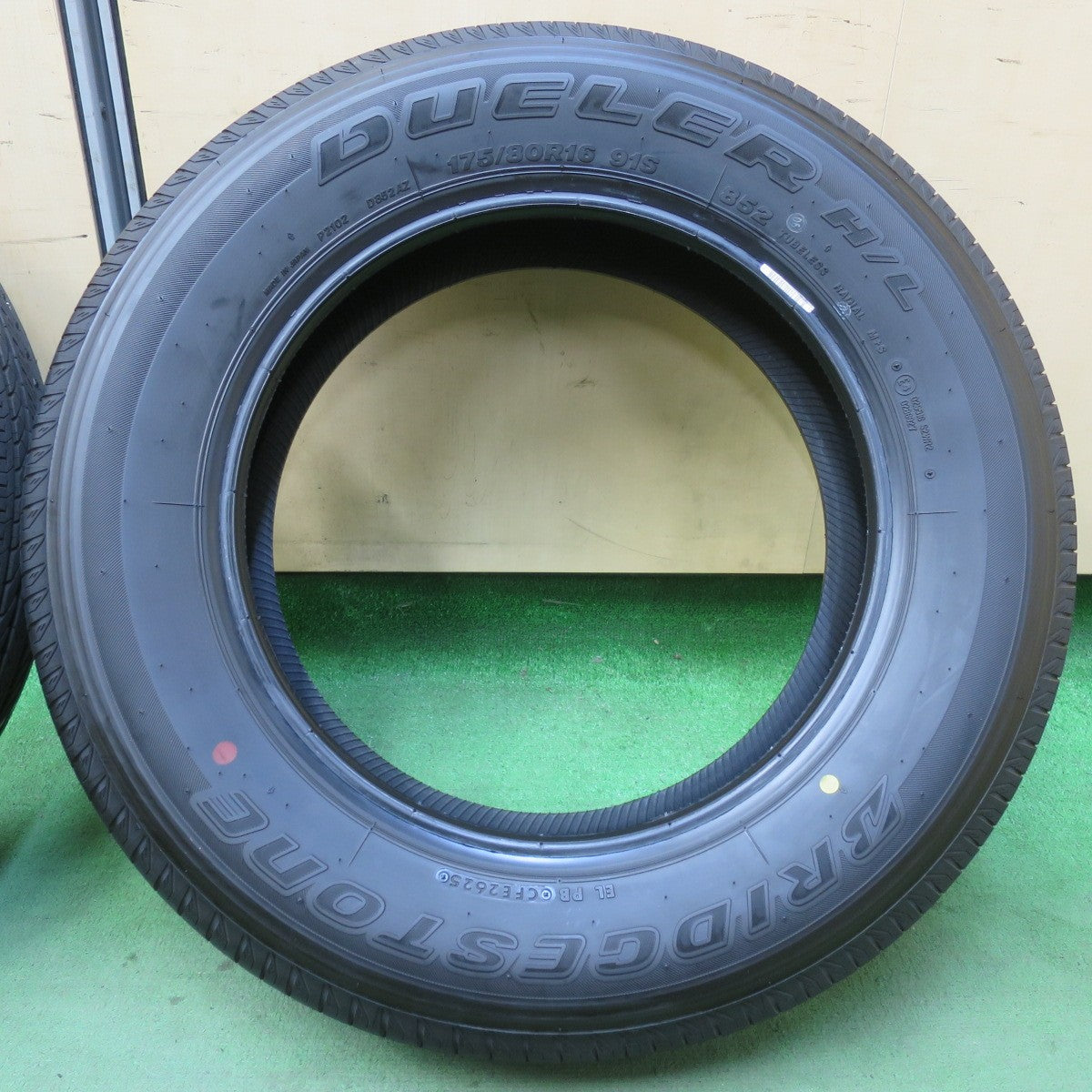 新車外し！25年★ジムニー 等 175/80R16 ブリヂストン デューラー H/L 852 タイヤ 16インチ★5112805イノタ