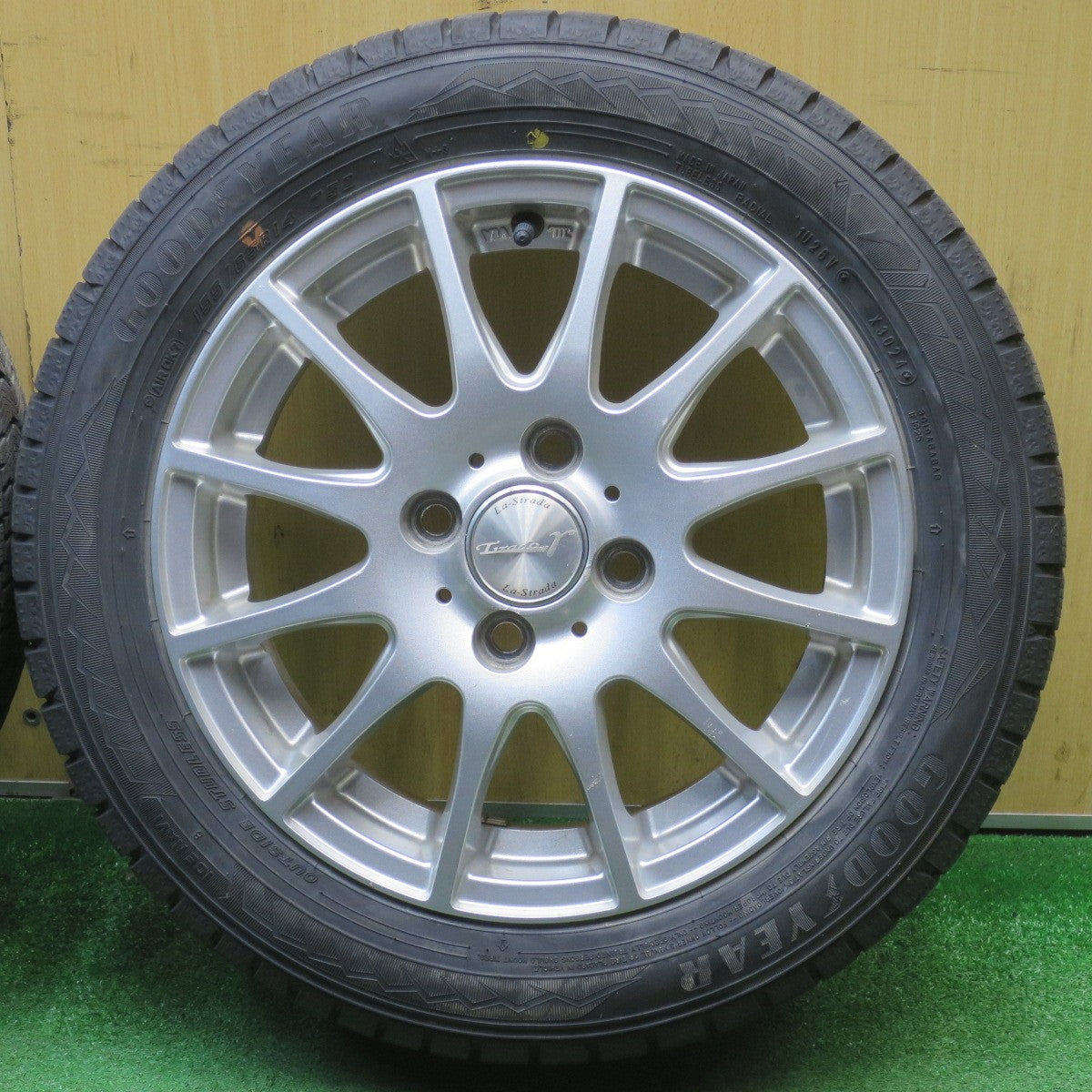 バリ溝！24年！9分★スタッドレス 155/65R14 グッドイヤー アイスナビ8 Tirado γ La-Strada ティラード ラストラーダ 14インチ PCD100/4H★6040903NJス