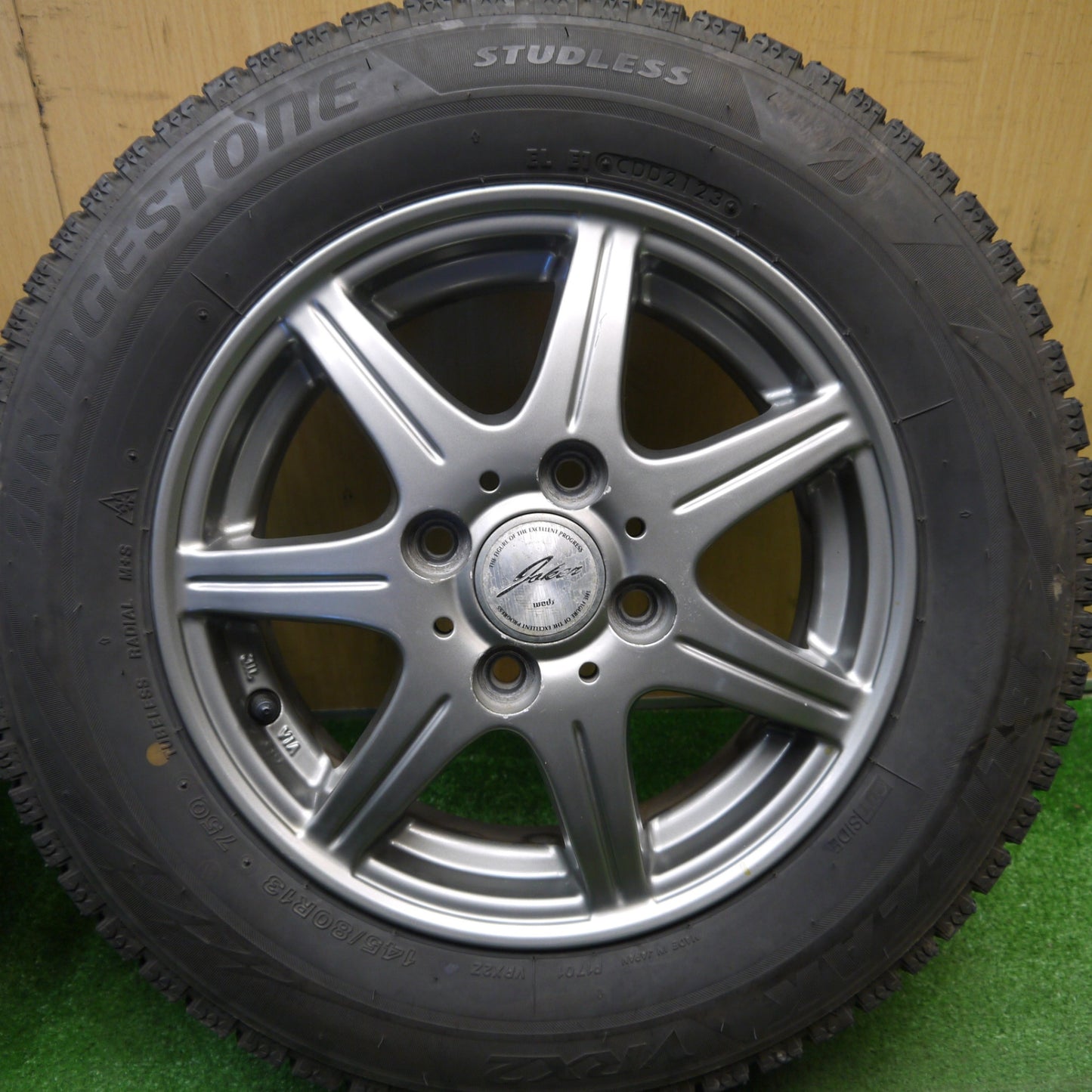 4本価格！23年★スタッドレス 145/80R13 ブリヂストン ブリザック VRX2 JOKER ジョーカー 13インチ PCD100/4H★6030903Hス