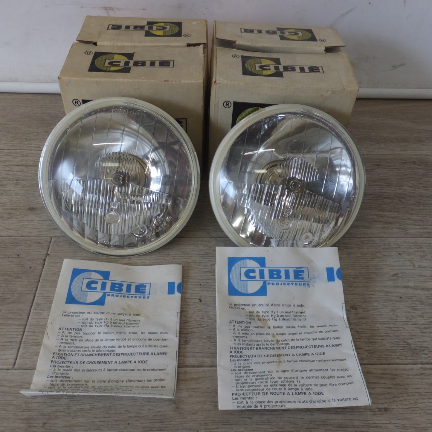 現状品★シビエ CIBIE 丸型 凸レンズ ヘッドライト 14506 2個 セット　旧車 当時物 希少 レトロ★ [送料無料]
