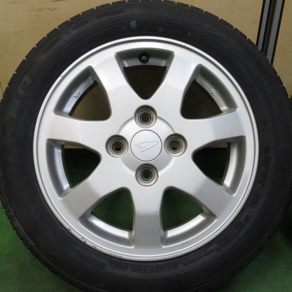 バリ溝！9分★ダイハツ ムーヴ 純正 155/65R14 ファルケン シンセラ SN832i 14インチ PCD100/4H★5042502AKノ