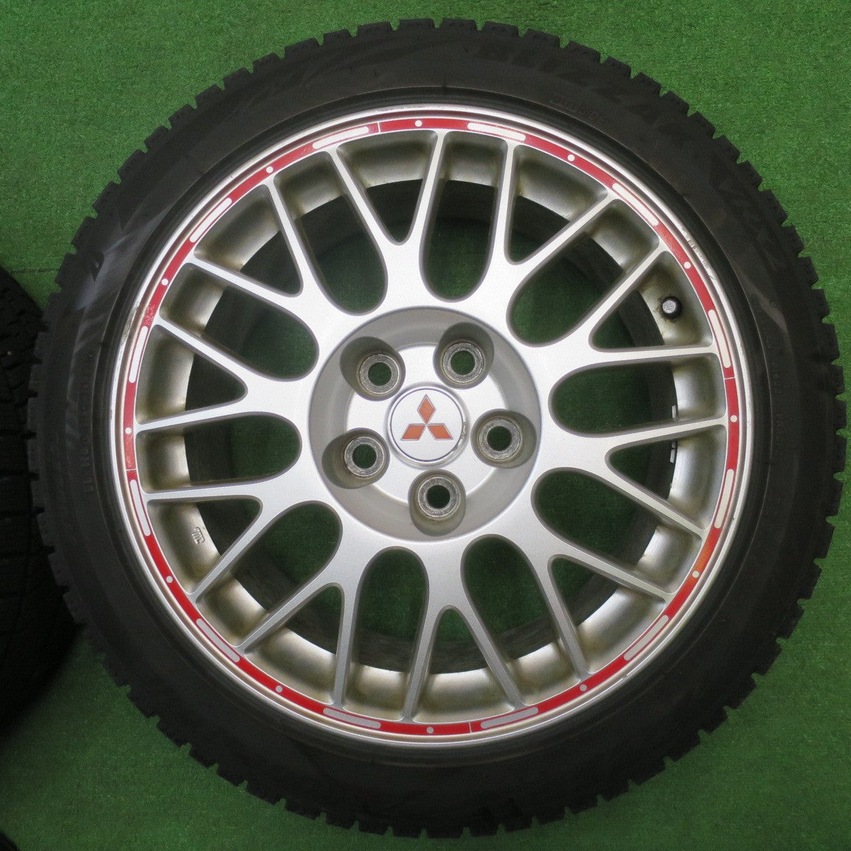 バリ溝！9.5分★三菱 ランエボ7 GT-A 純正 225/45R17 スタッドレス ブリヂストン ブリザック VRX2 17インチ PCD114.3/5H★5112401NJス
