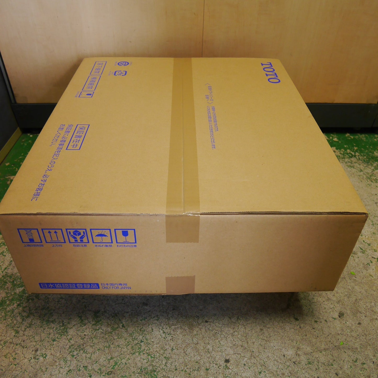 [送料無料] 未使用☆TOTO ウォシュレット SS1 TCF6624 #SC1 シート タイプ 温水 洗浄 便座 アイボリー トートー トイレ☆