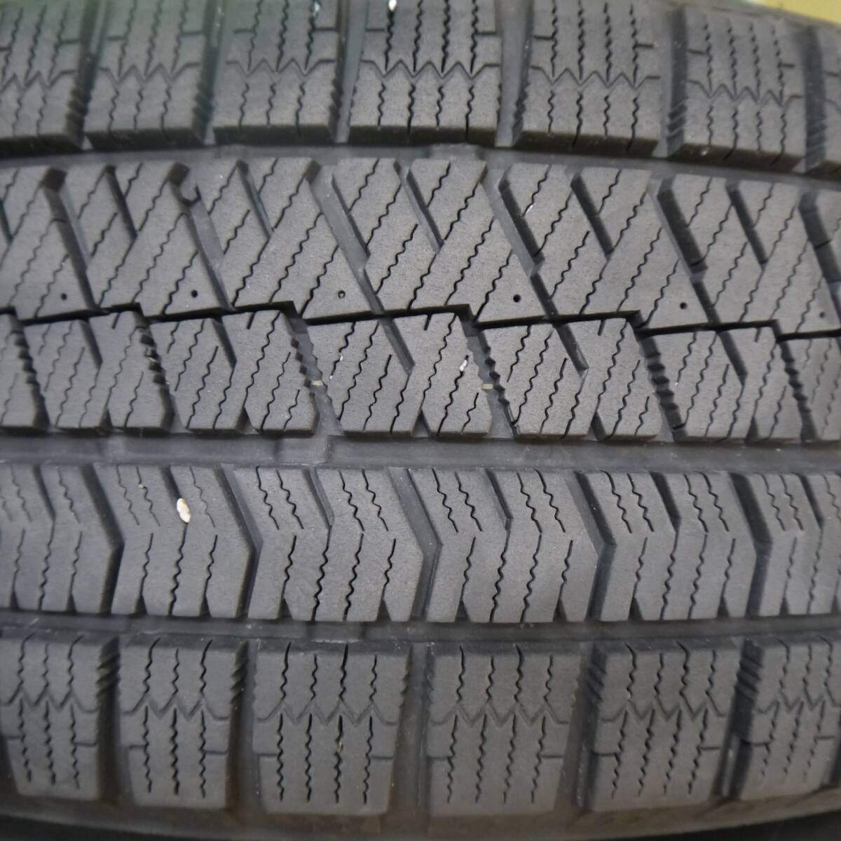 バリ溝！23年！キレイ！9.5分★スタッドレス 205/60R16 ブリヂストン ブリザック VRX2 Exceeder エクシーダー 16インチ PCD114.3/5H★5032405Hス